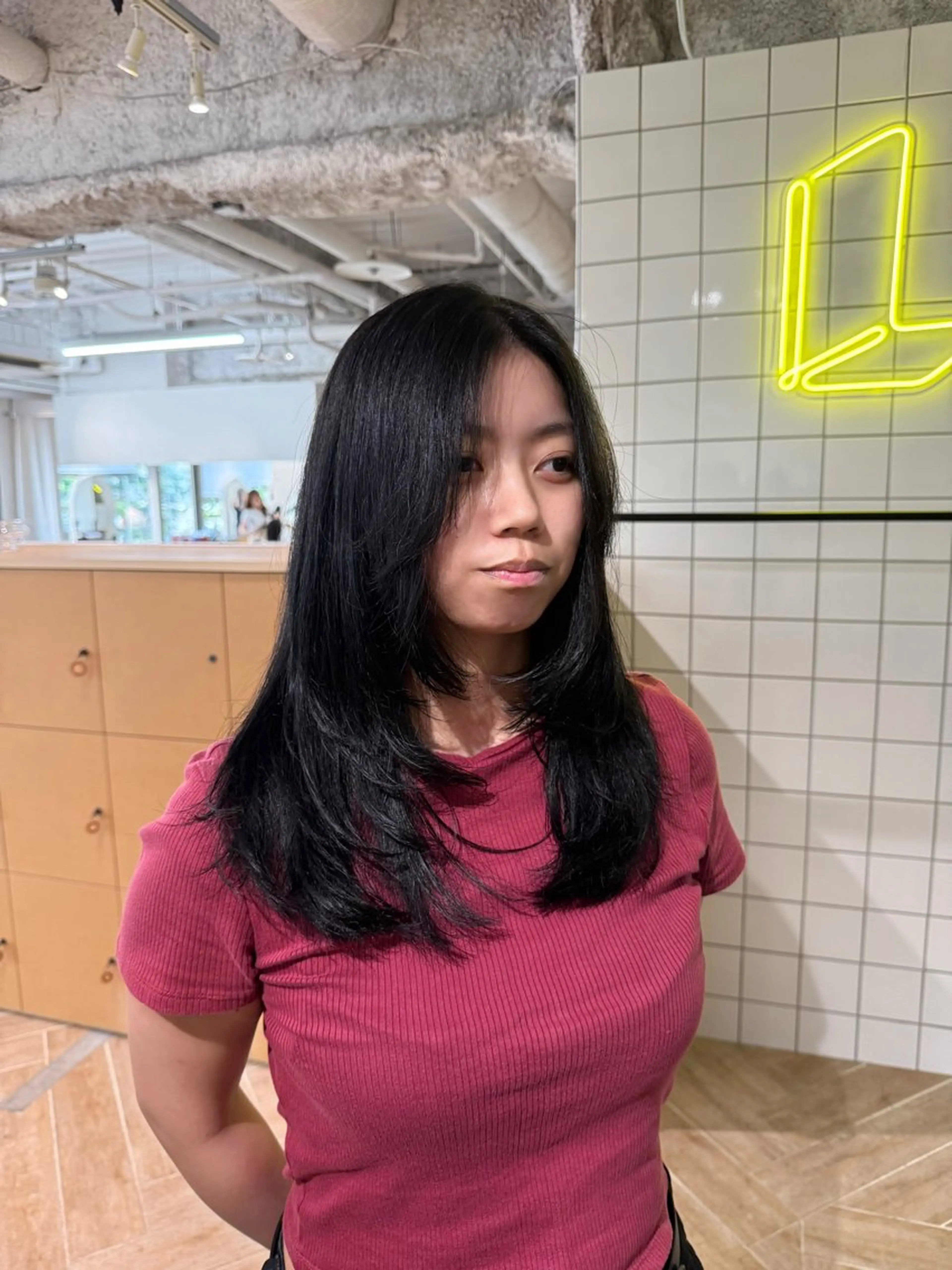 セミロング レイヤーカット カット ヘアカラー トリートメント 新潟/万代/レイヤー 韓国風/明間未来のヘアスタイル