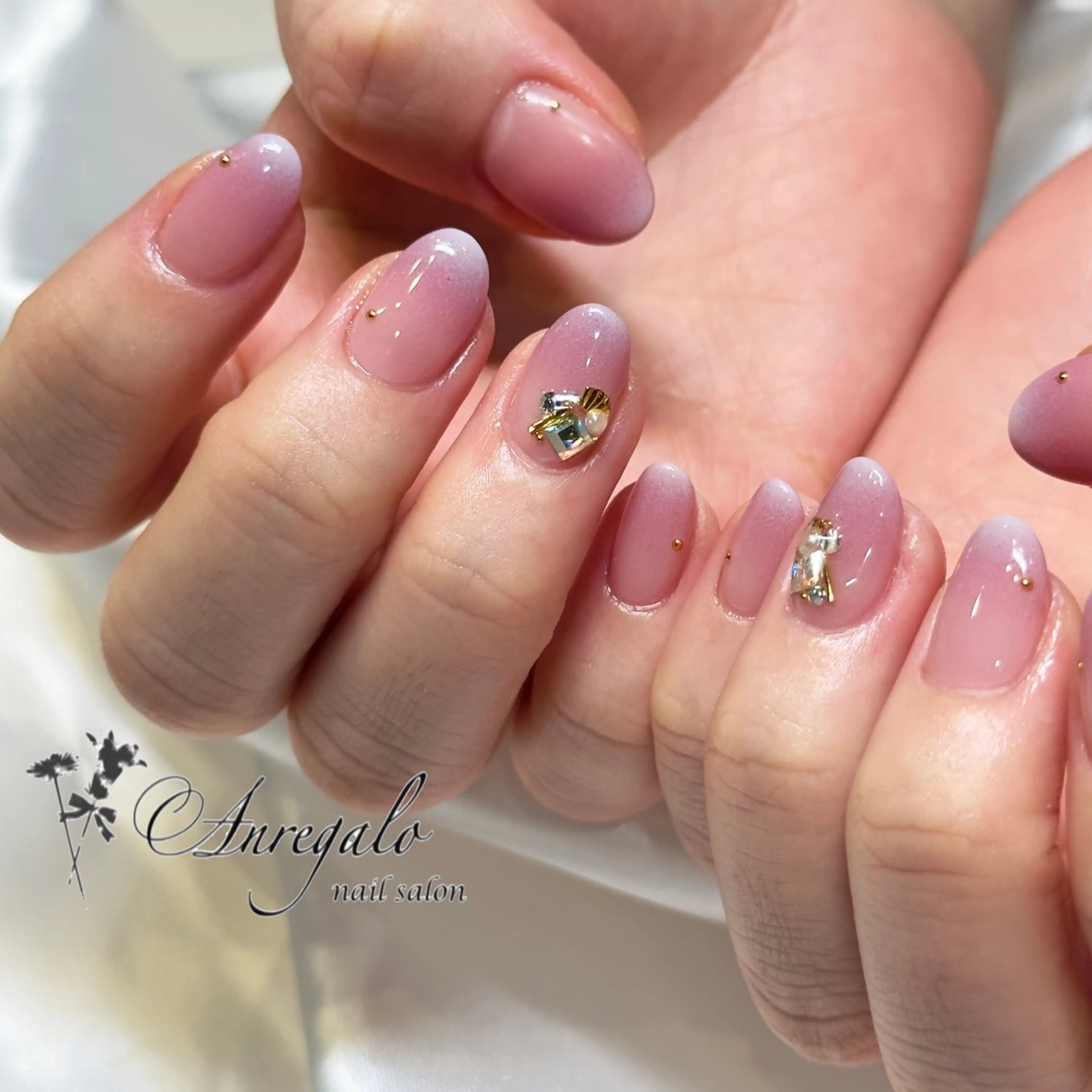 ネイル ジェルネイル グラデーション オフィスネイル パラジェル 春ネイル nail salon Anregalo《アンレガロ》所属・橋本 麻未のネイルデザイン