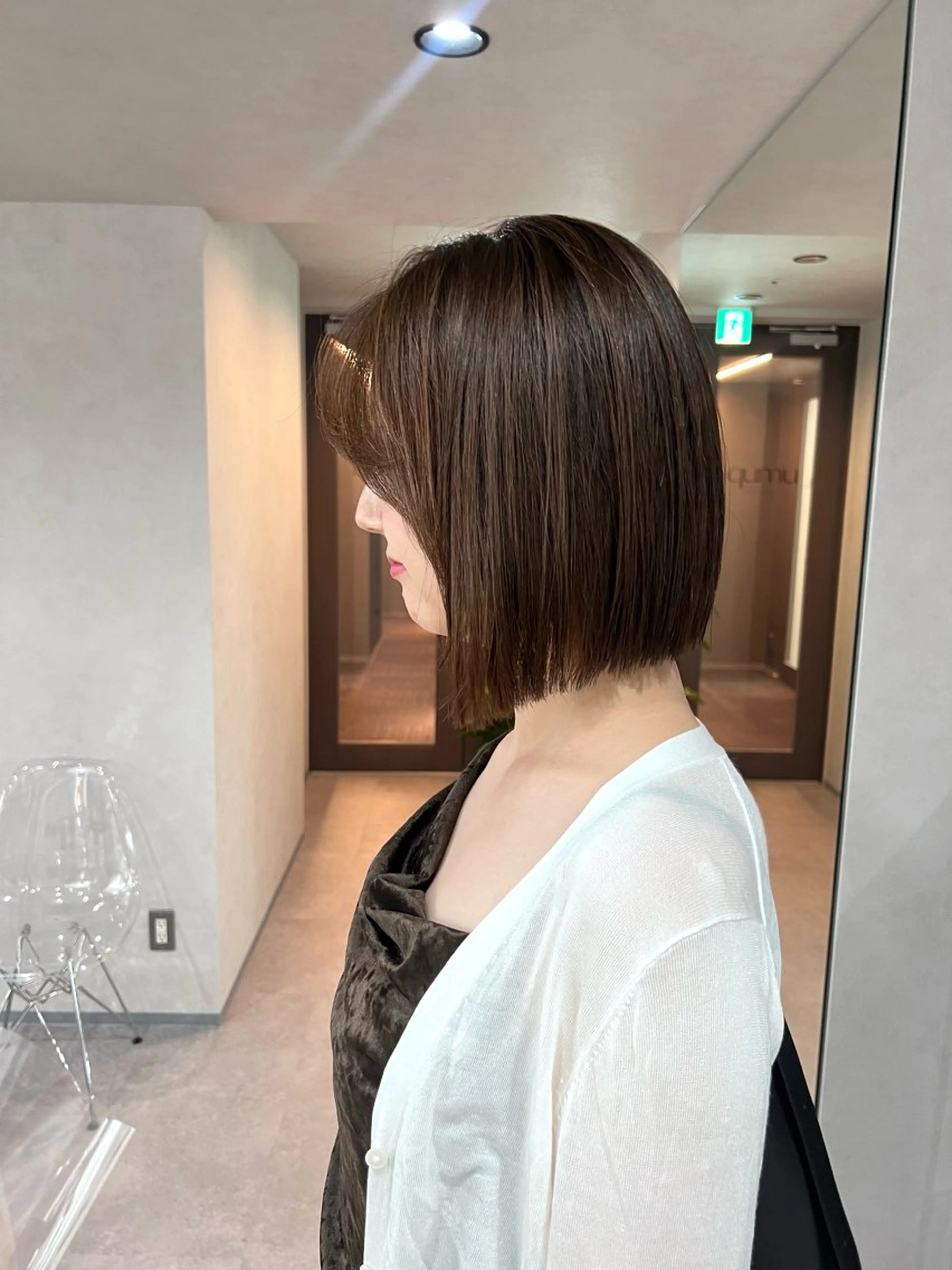 ショート カラー ボブ カット ヘアカラー トリートメント ヘアセット 🌟小顔カット🌟 レイヤーカットボブのヘアスタイル