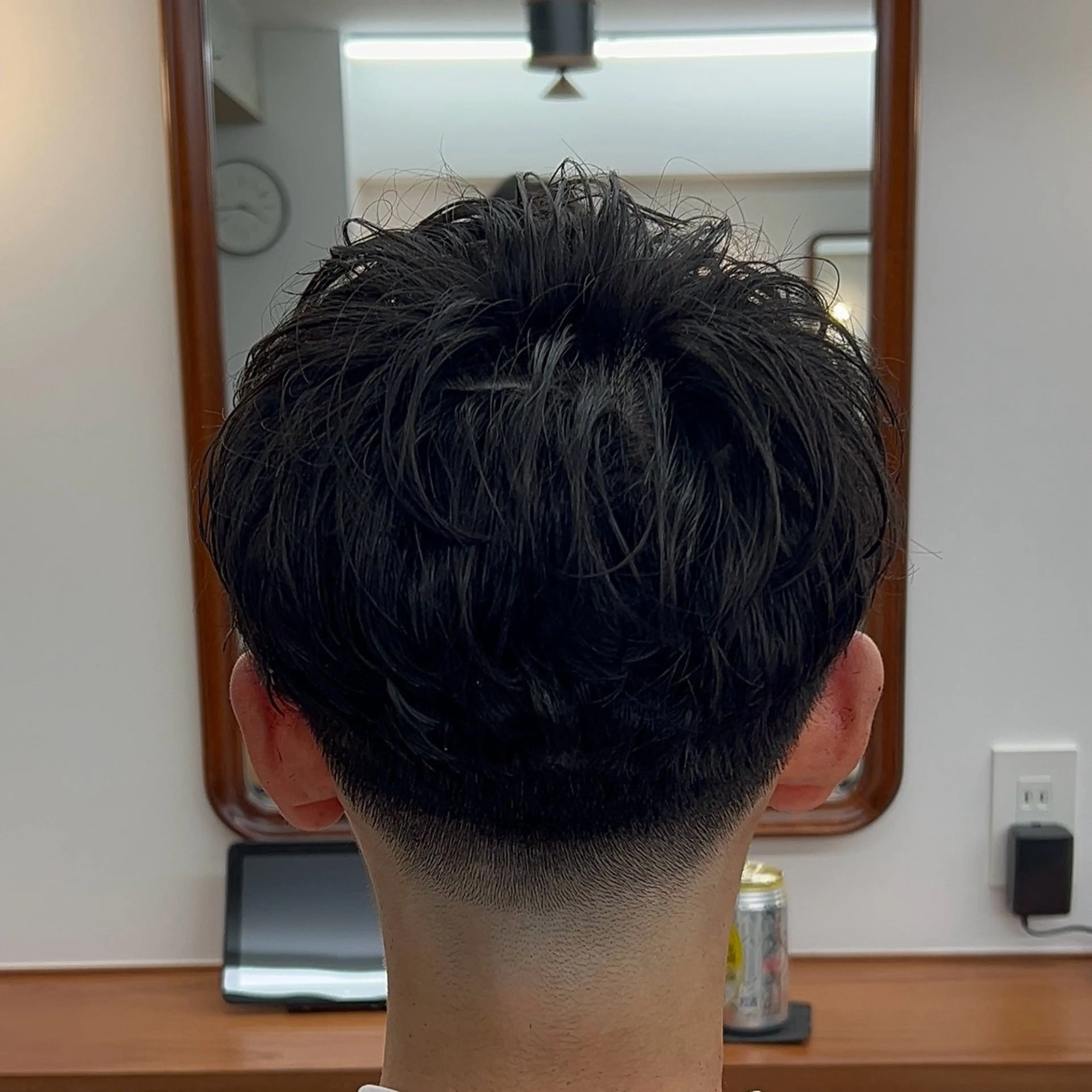 ショート メンズ フェードカット メンズパーマ カット メンズカット✂️ スキンフェード伊藤陸のヘアスタイル