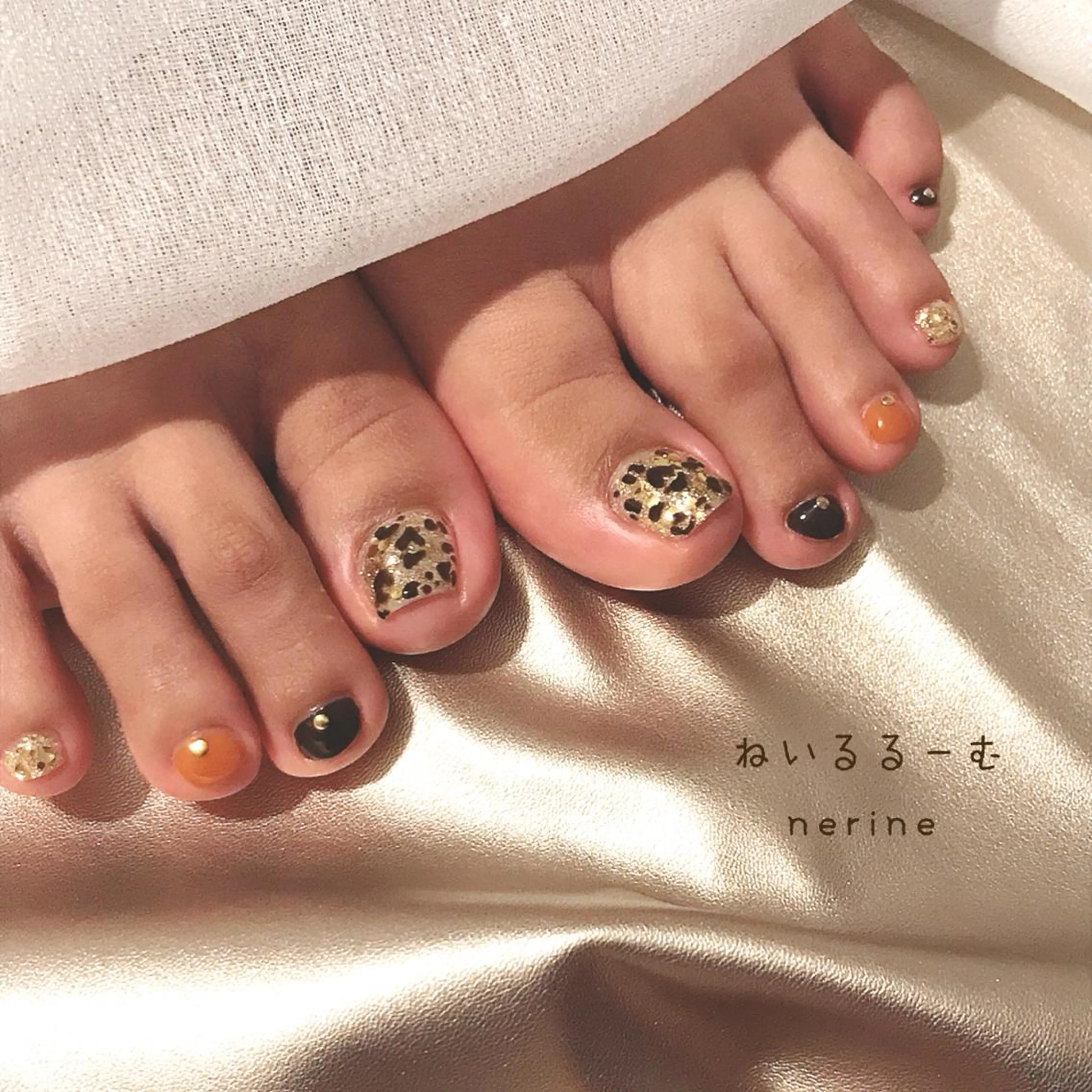 ネイル フットネイル ジェルネイル ニュアンスネイル シンプルネイル ストーンネイル NAILST Naomiのネイルデザイン