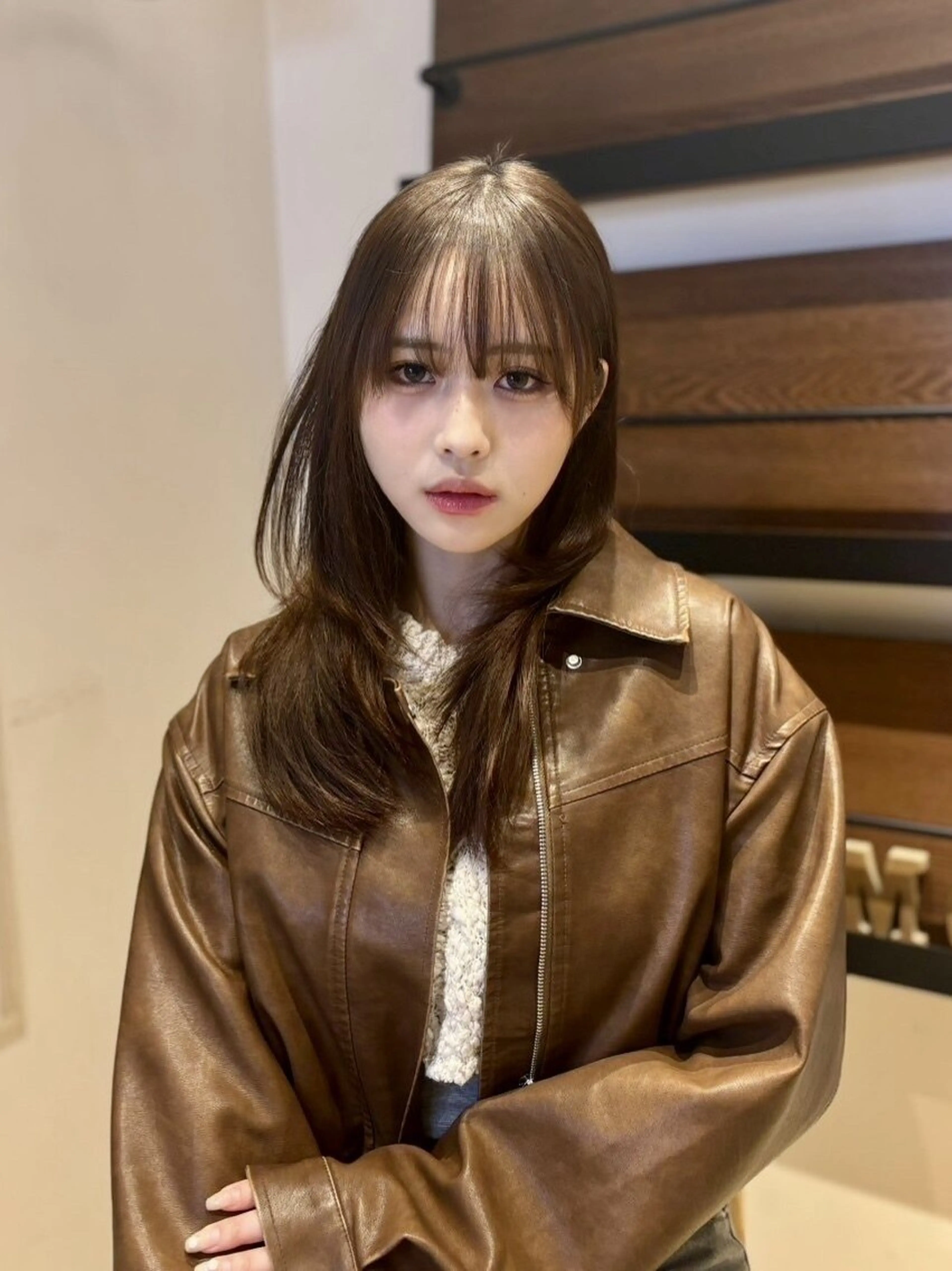 ミディアム カット トリートメント Maison髪質改善 レイヤー/三宮のヘアスタイル