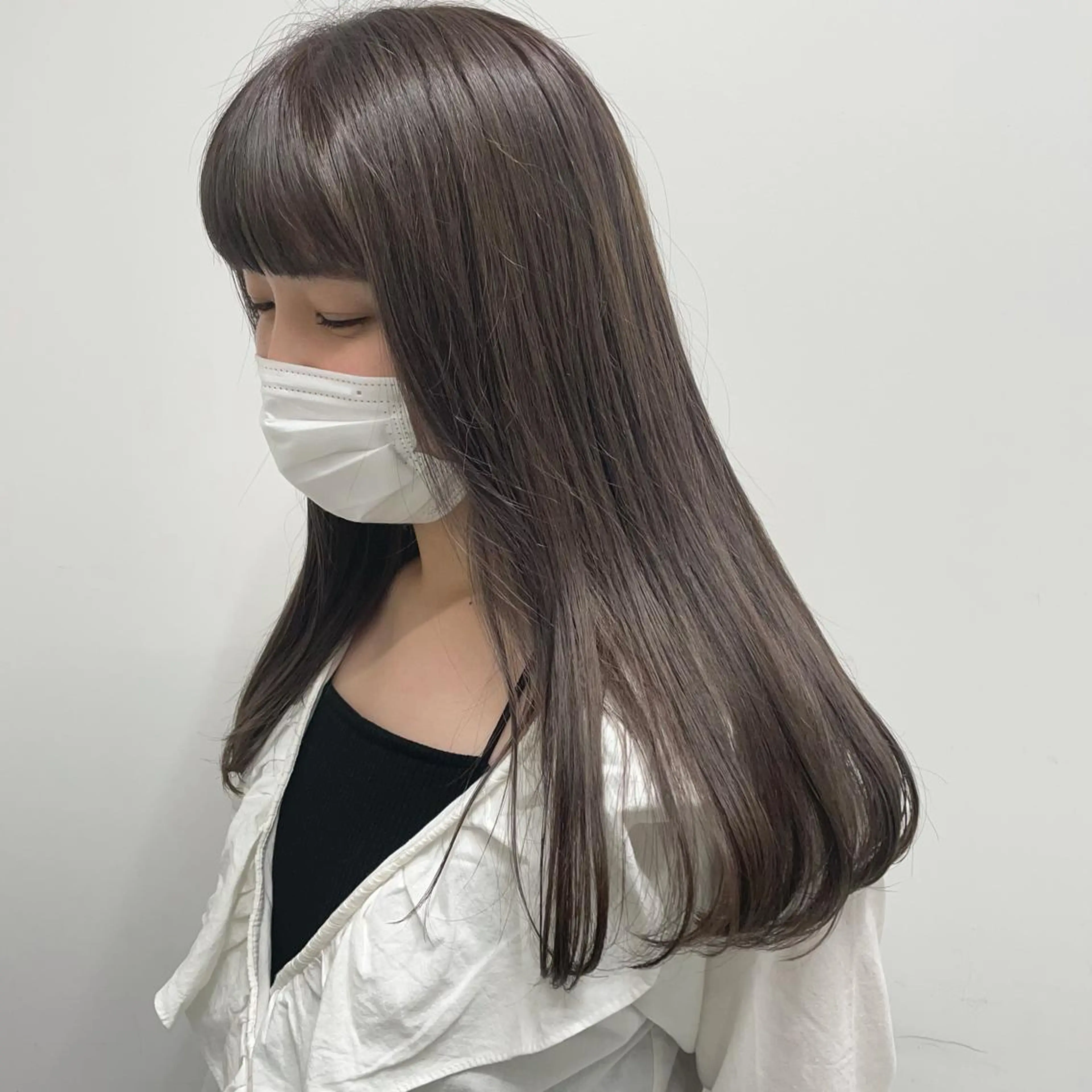 ロング カラー 透明感カラー グレージュ カット ヘアカラー volta∞knot所属・狩野 羅夢のヘアスタイル