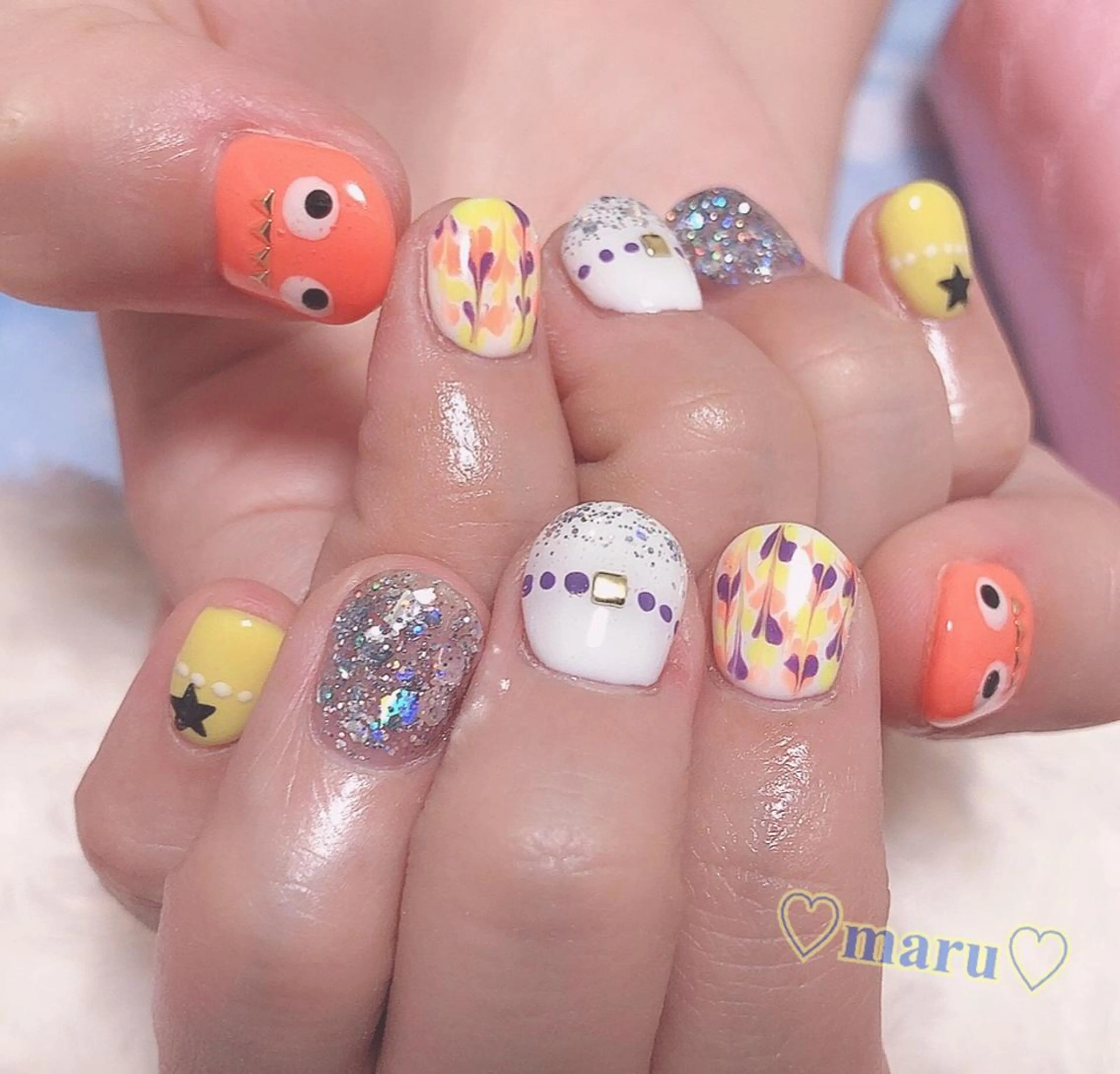 ネイル ハンドネイル フットネイル まるみ ♡のネイルデザイン