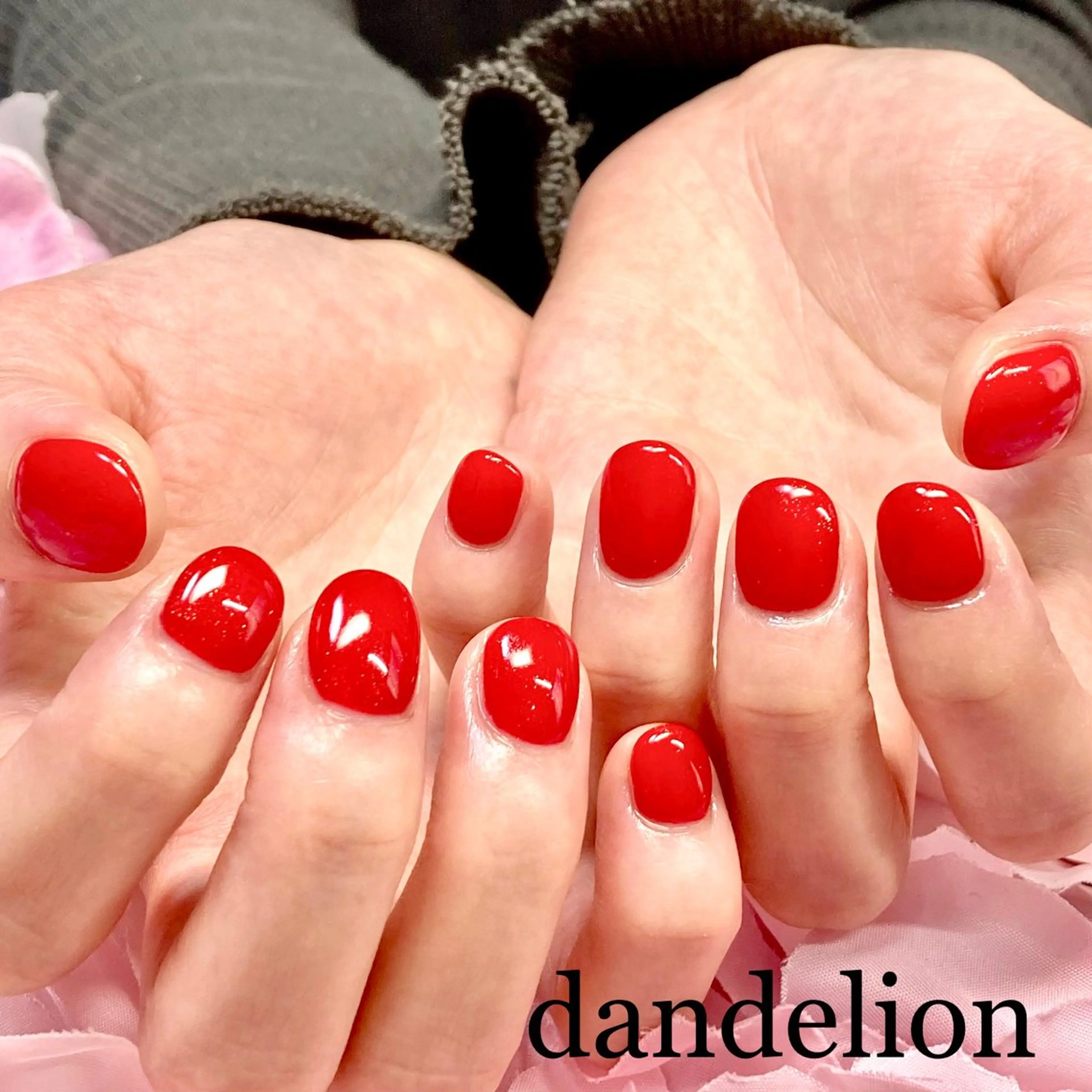 ネイル ハンドネイル ハンドケア dandelion ダンデライオンのネイルデザイン