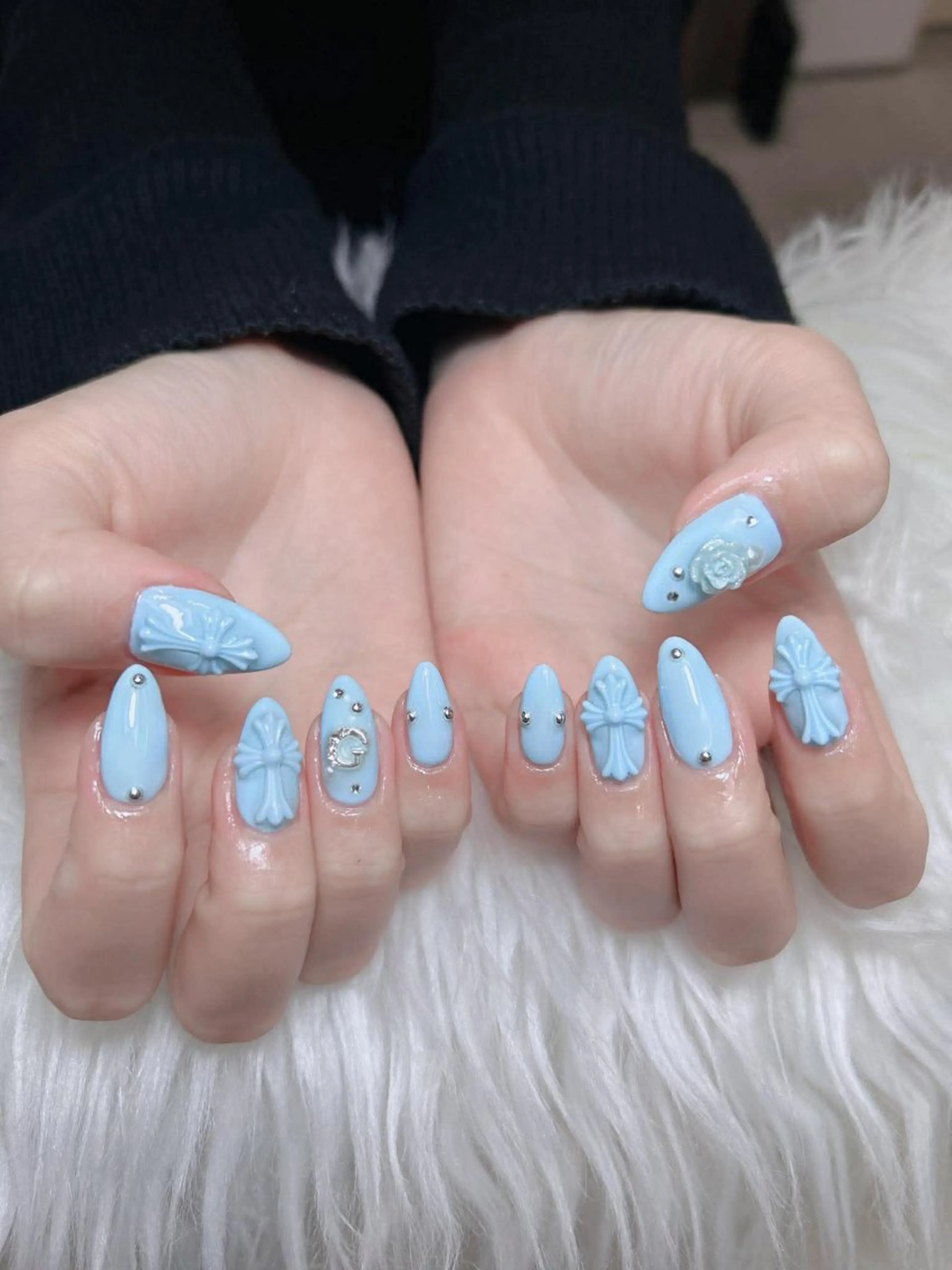 ネイル オーロラネイル チークネイル 長さ出し フレンチネイル 韓国ネイル ハンドネイル Lumi Shinokuboのネイルデザイン