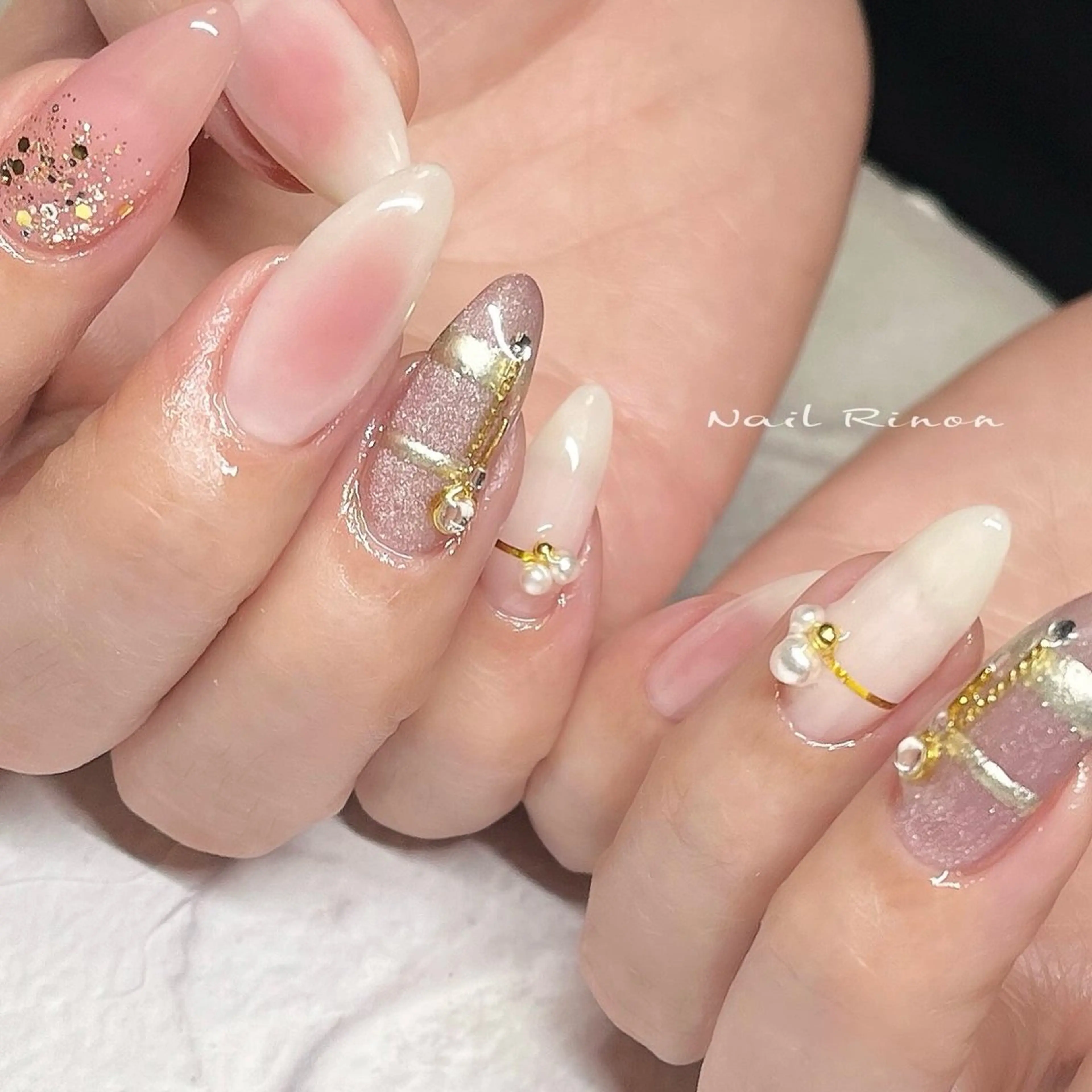 ネイル チークネイル ハンドネイル Nail Rinonのネイルデザイン
