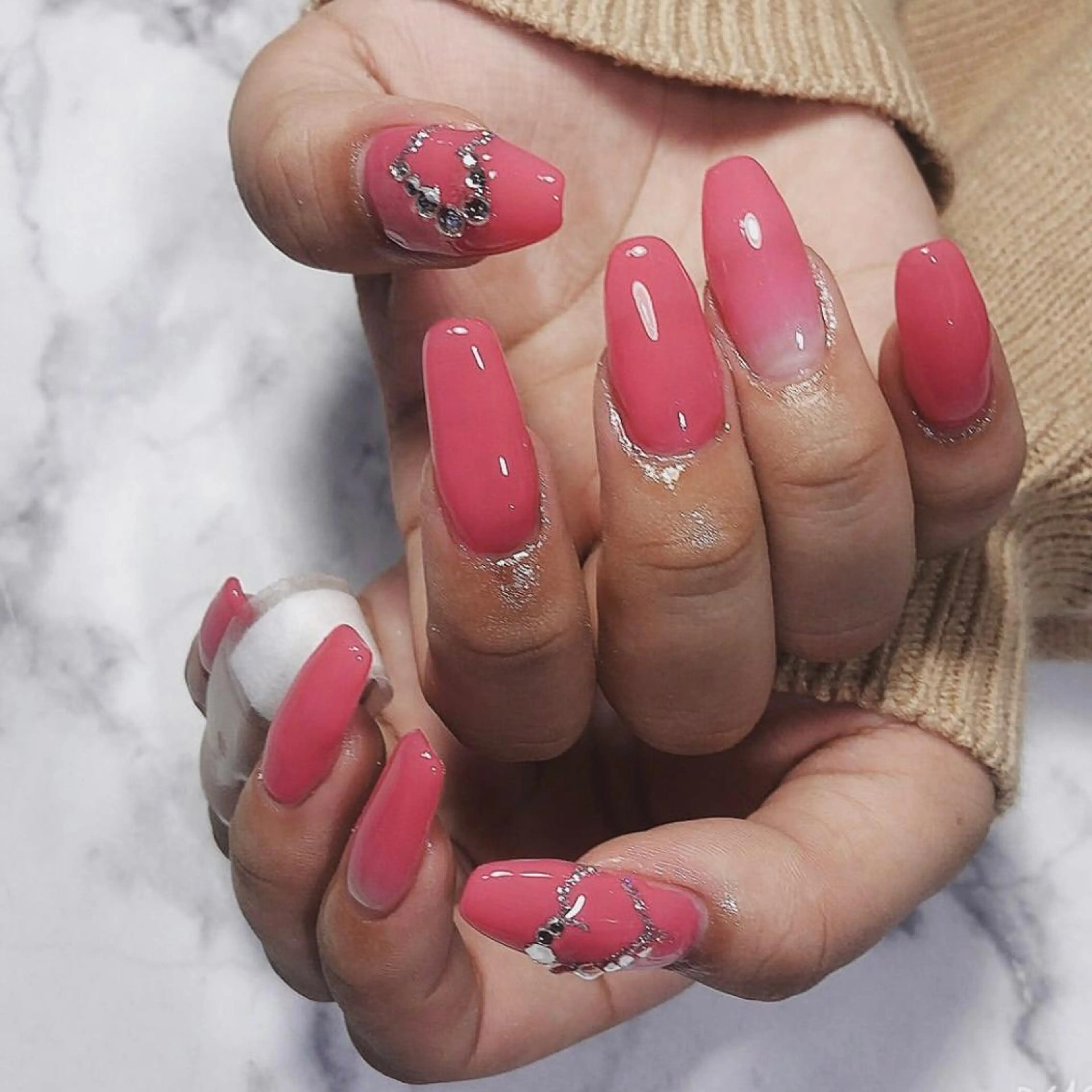 ネイル アートネイル ジェルネイル グラデーション ハート 持ち込み A"nail ネイリストayanaのネイルデザイン