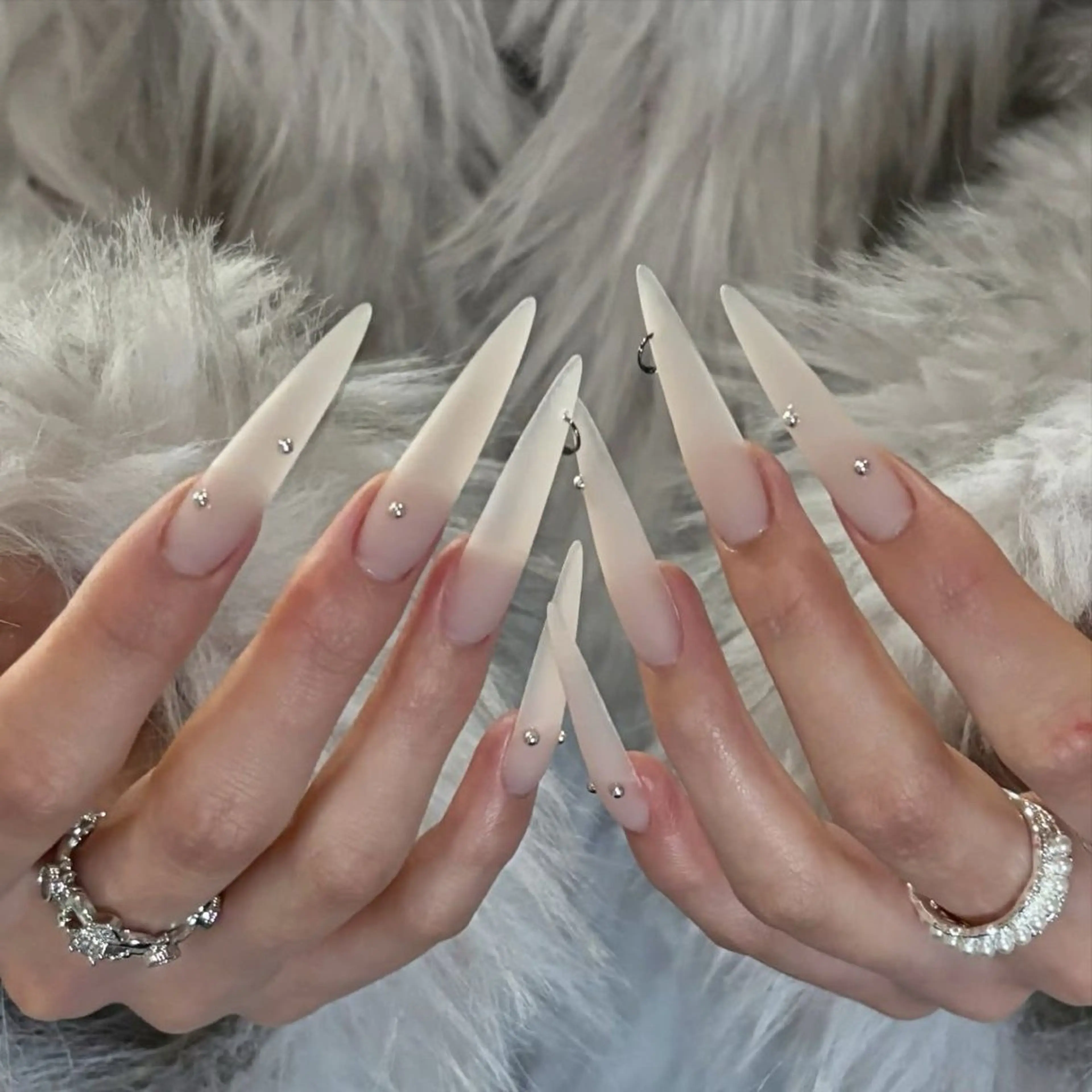 ネイル フットネイル ジェルネイル キラキラネイル マグネットネイル 持ち込み ハンドネイル Diamond  Salon所属・Hain Hainのネイルデザイン