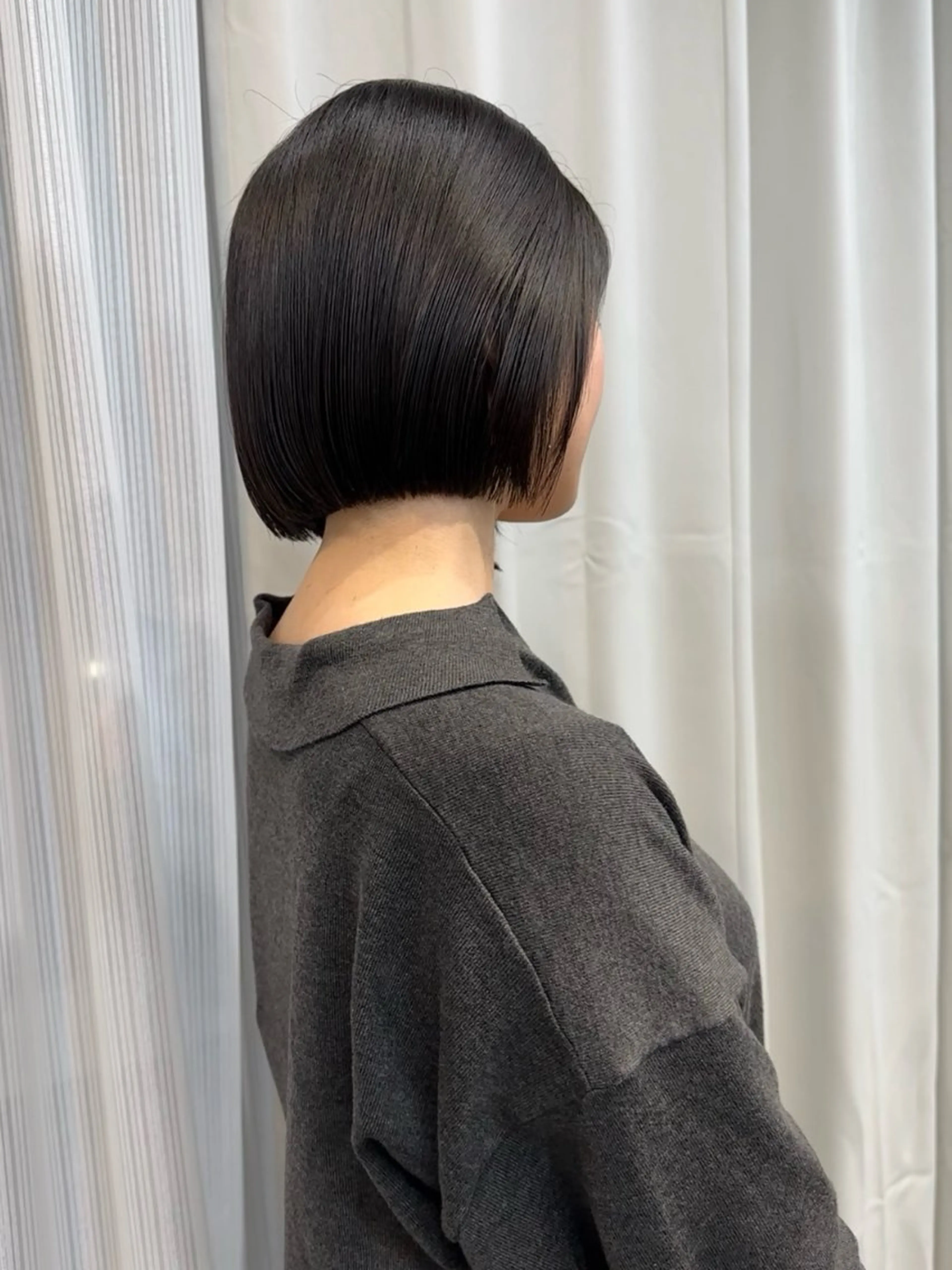 ミディアム ハシヅメ キョウカのヘアスタイル