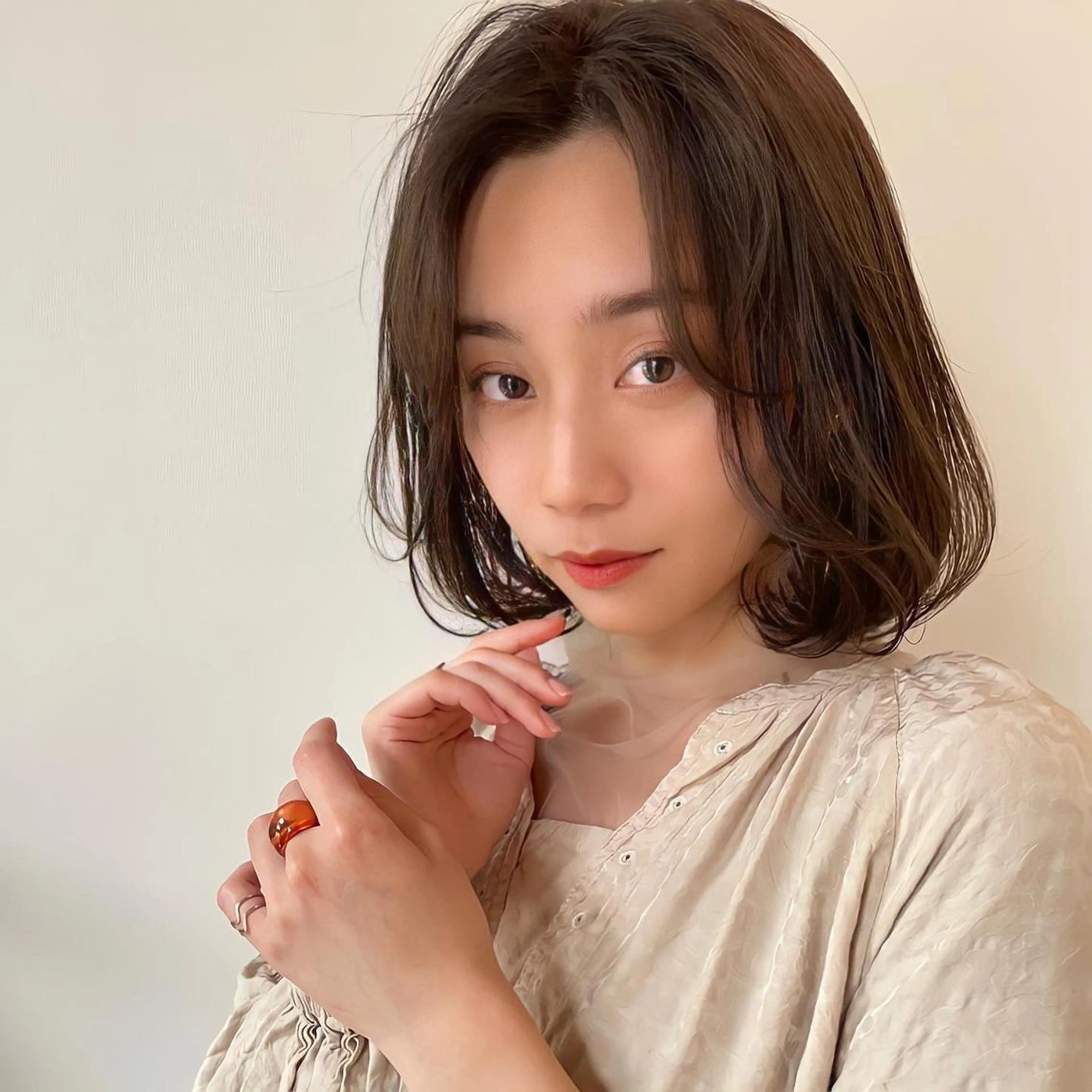 ミディアム カラー ヘアアレンジ ベージュカラー 透明感カラー グラデーションカラー ハイライトカラー 韓国風カラー 韓国/髪質改善💘 櫻井かれんのヘアスタイル