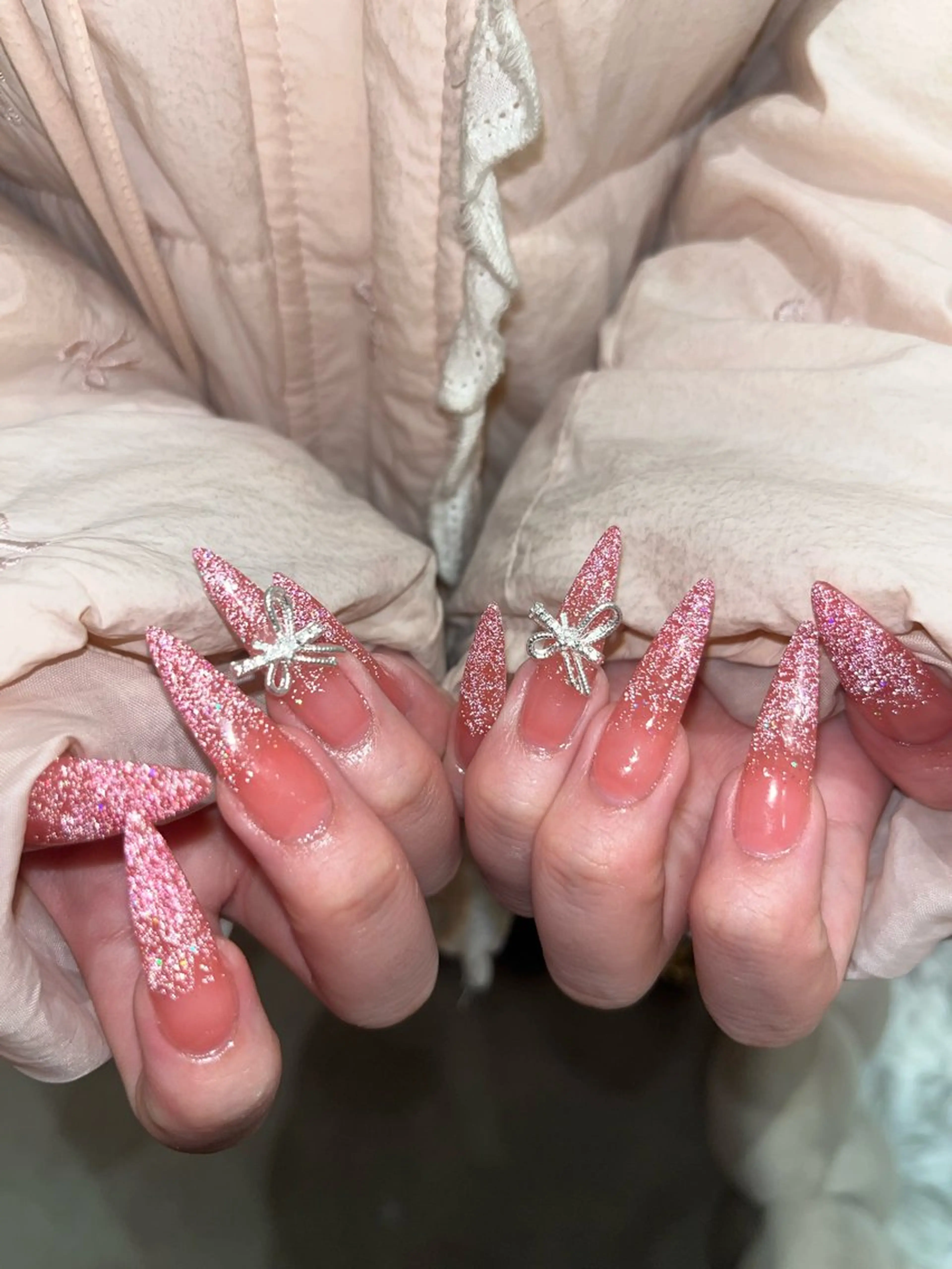 ネイル グラデーション ラメ(グリッター) ラメグラデーション ハンドネイル 渋谷ネイルズ所属・taminami Lunaのネイルデザイン