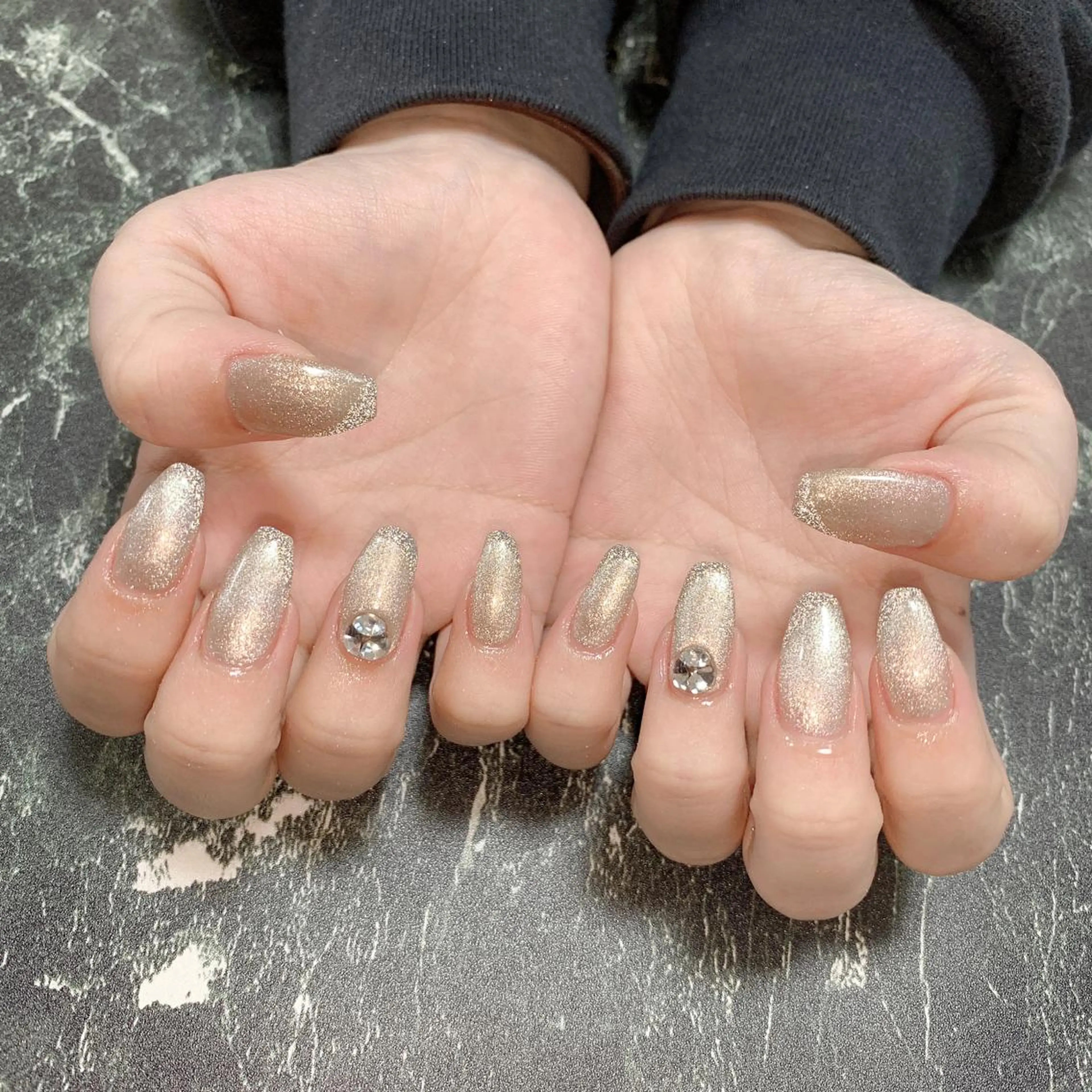 ネイル 💅ネイルハウス🏡 🎀TOMO🎀のネイルデザイン