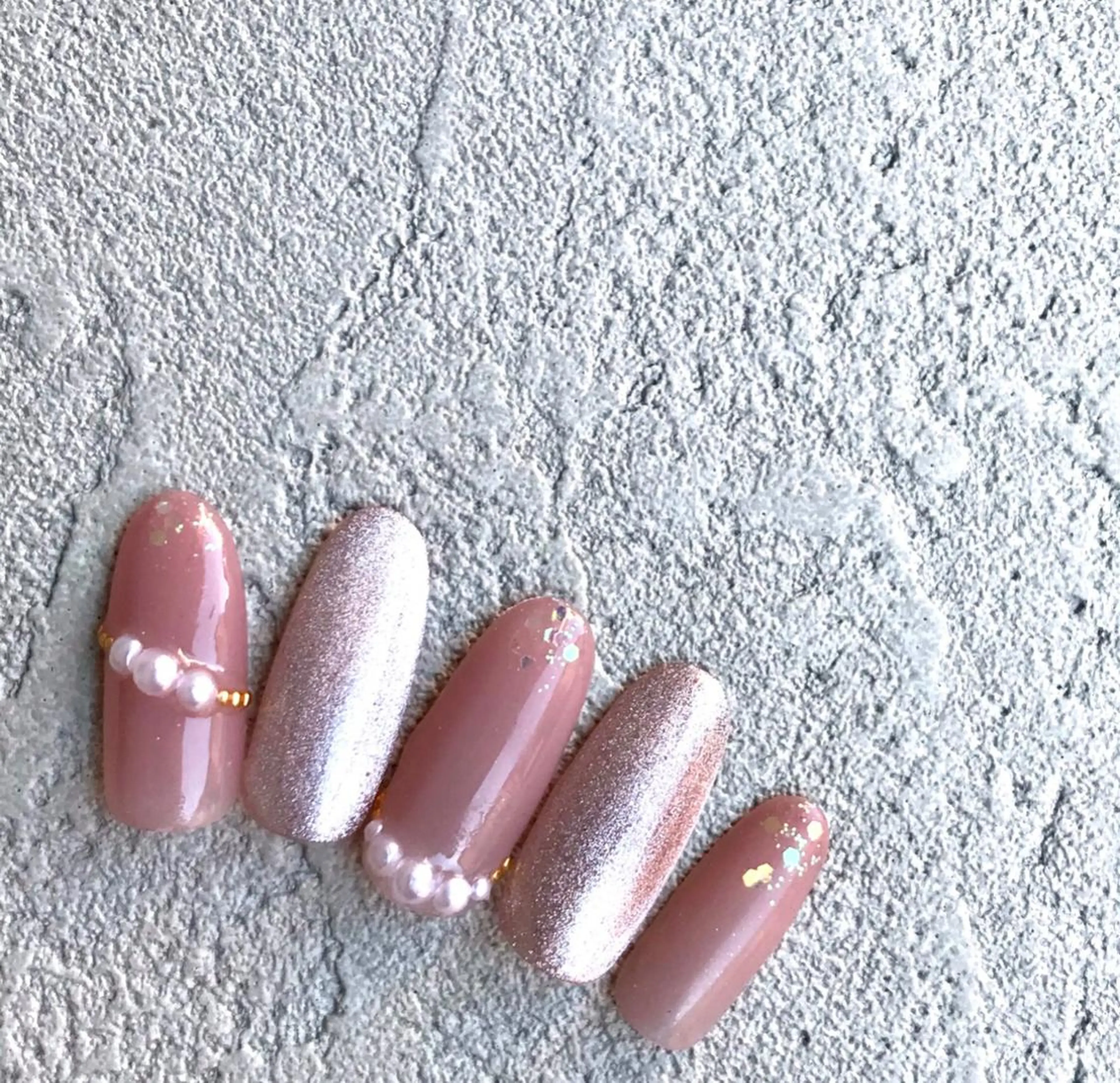 ネイル Iolite_ｱｲｵﾗｲﾄ所属・兼田 朋子のネイルデザイン