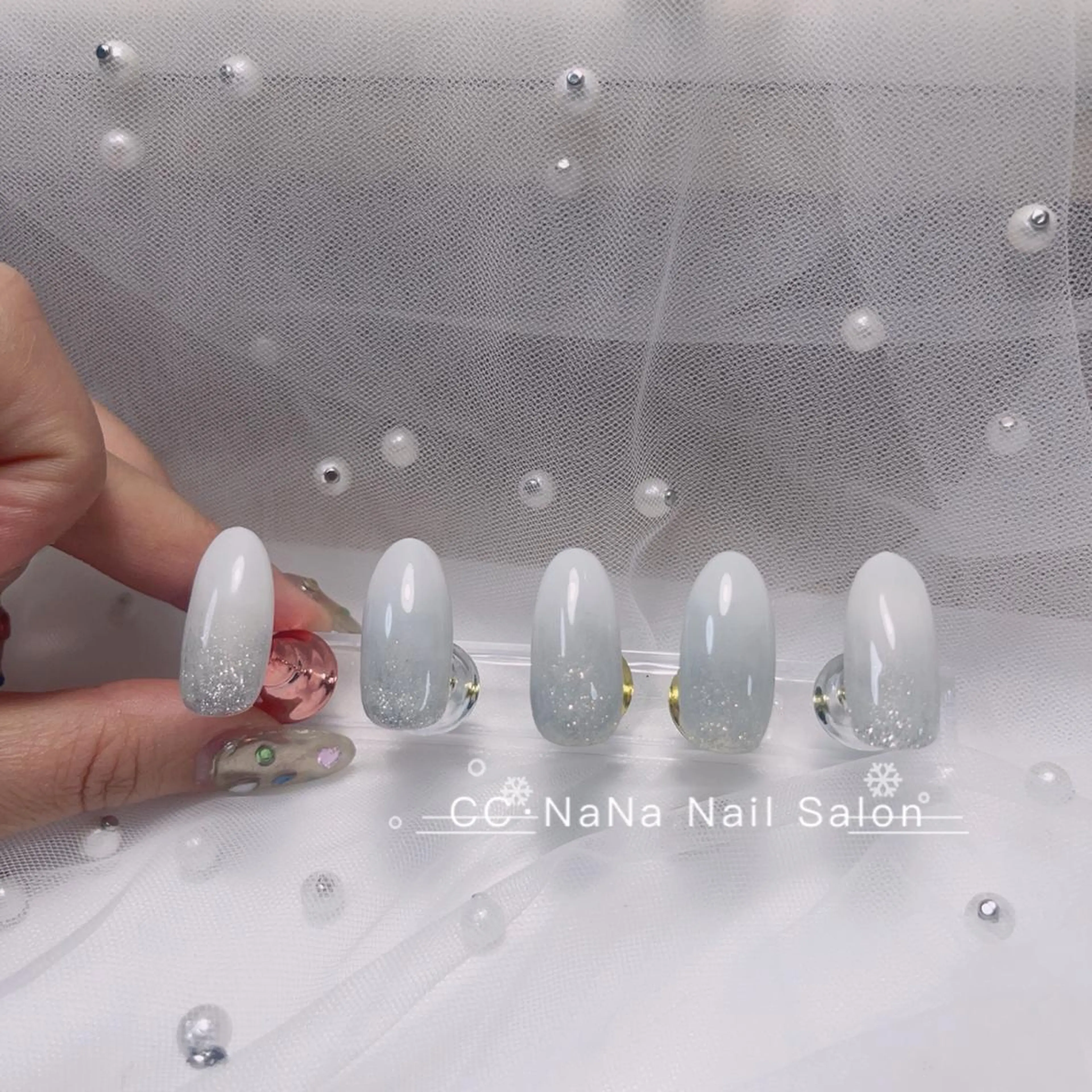 ネイル ジェルネイル パラジェル スカルプネイル ハンドネイル CC  NaNa ワンホンネイル🌙Nのネイルデザイン