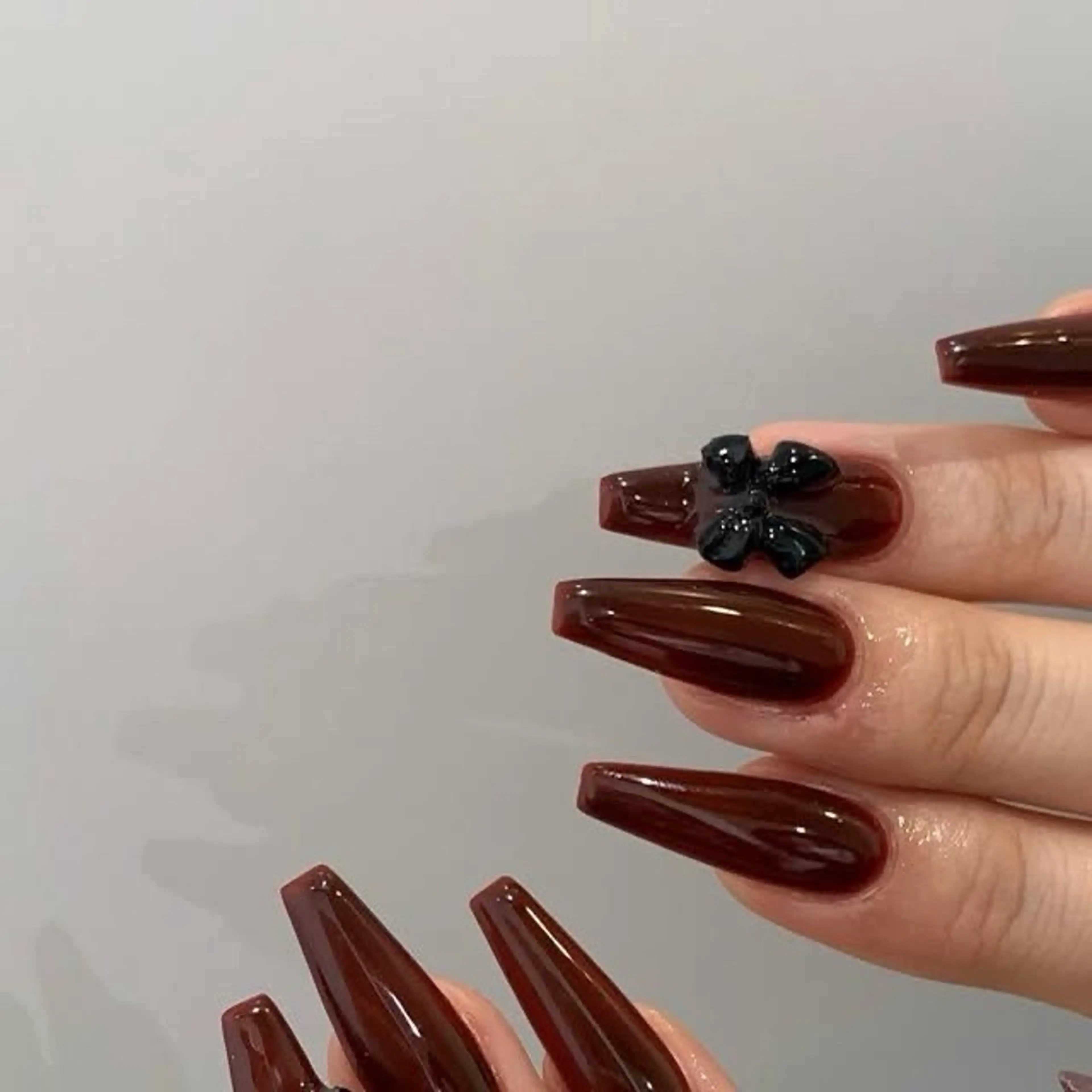 ネイル アートネイル 長さ出し ジェルネイル マグネットネイル ニュアンスネイル ハンドネイル KIM キムのネイルデザイン