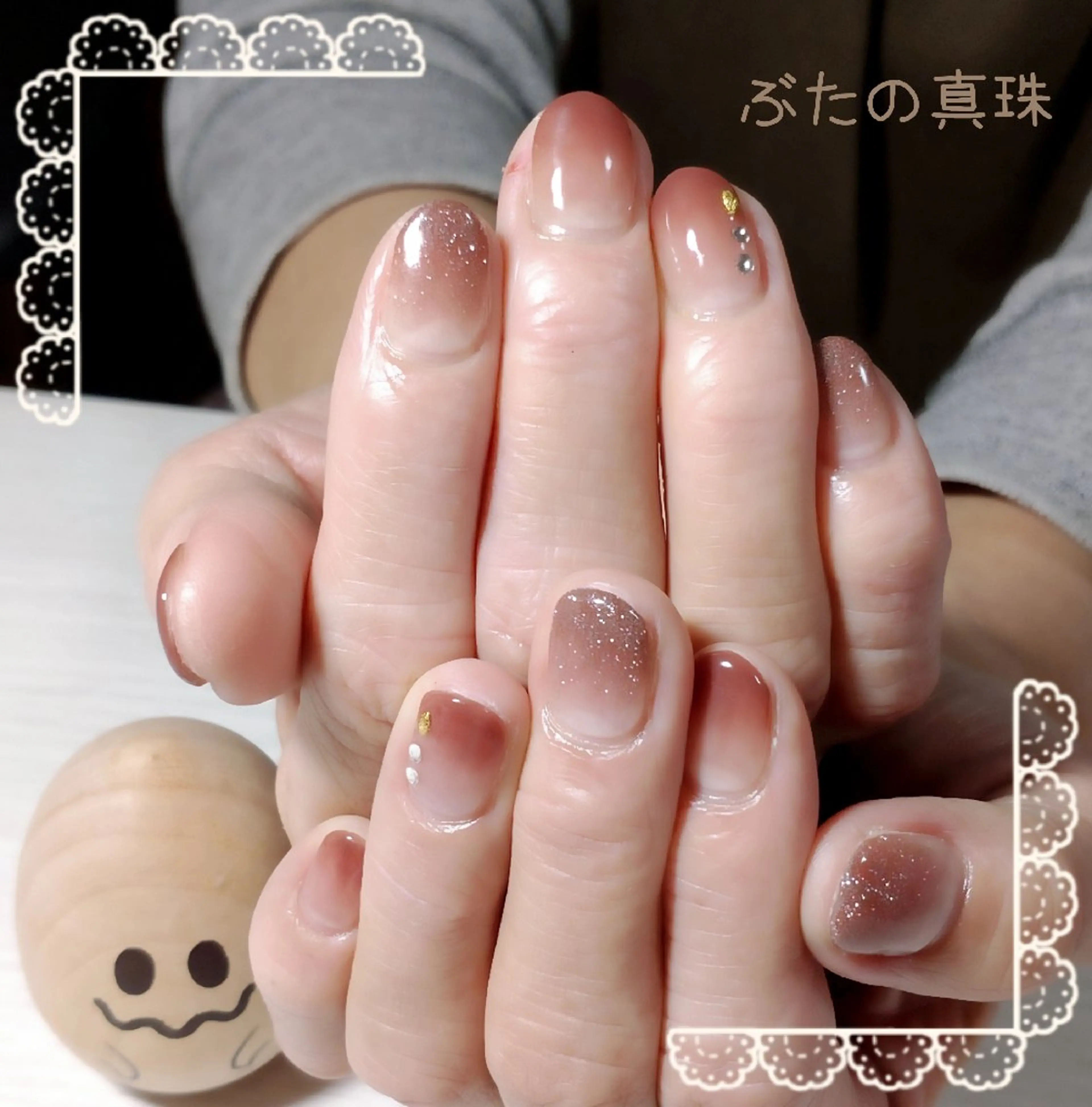 ネイル ブラウン フラッシュネイル グラデーション ハンドネイル 林 珠里のネイルデザイン