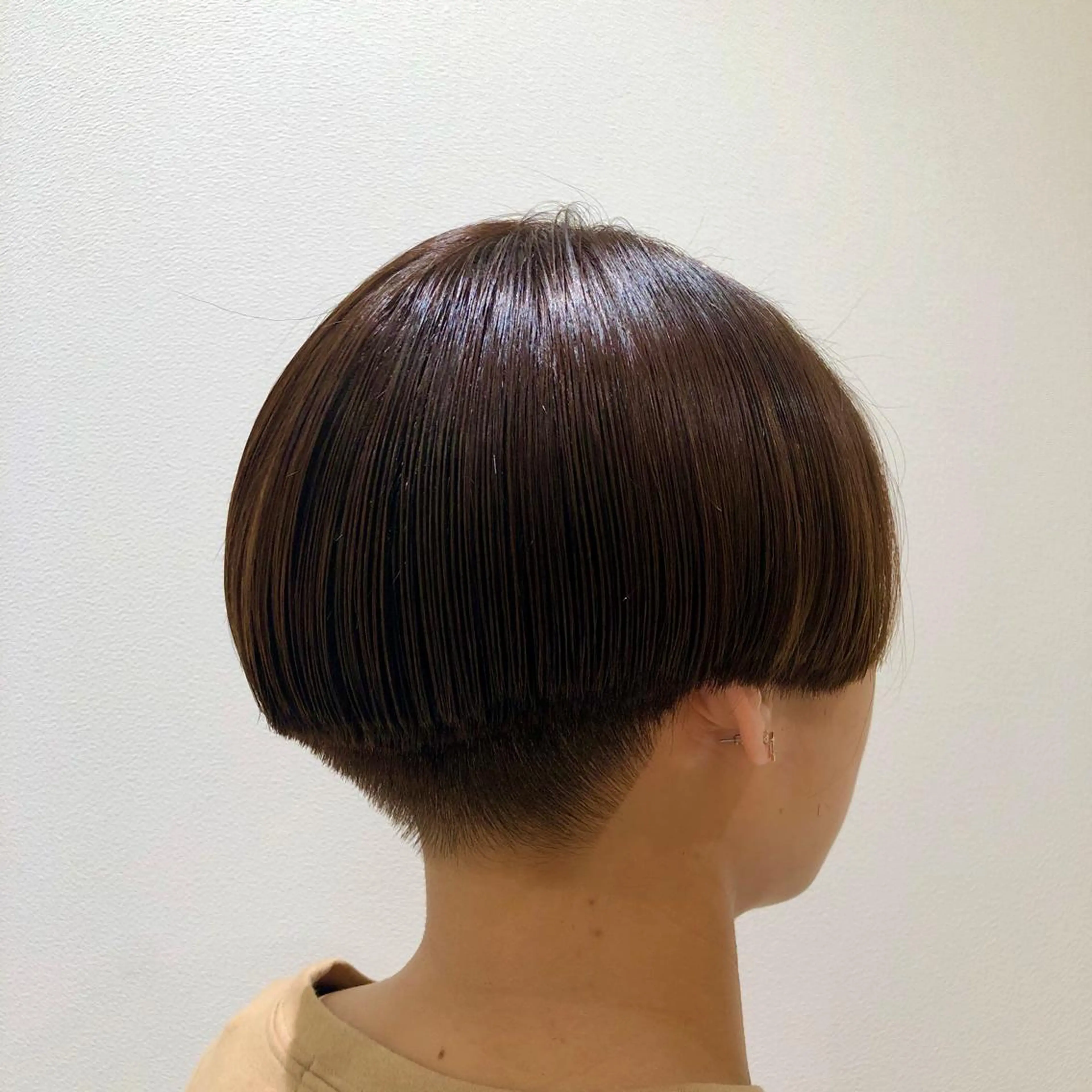 ショート カラー ボブ RUBEUS【ルベウス】所属・✨艶々カラー🎨 杉本賢人のヘアスタイル