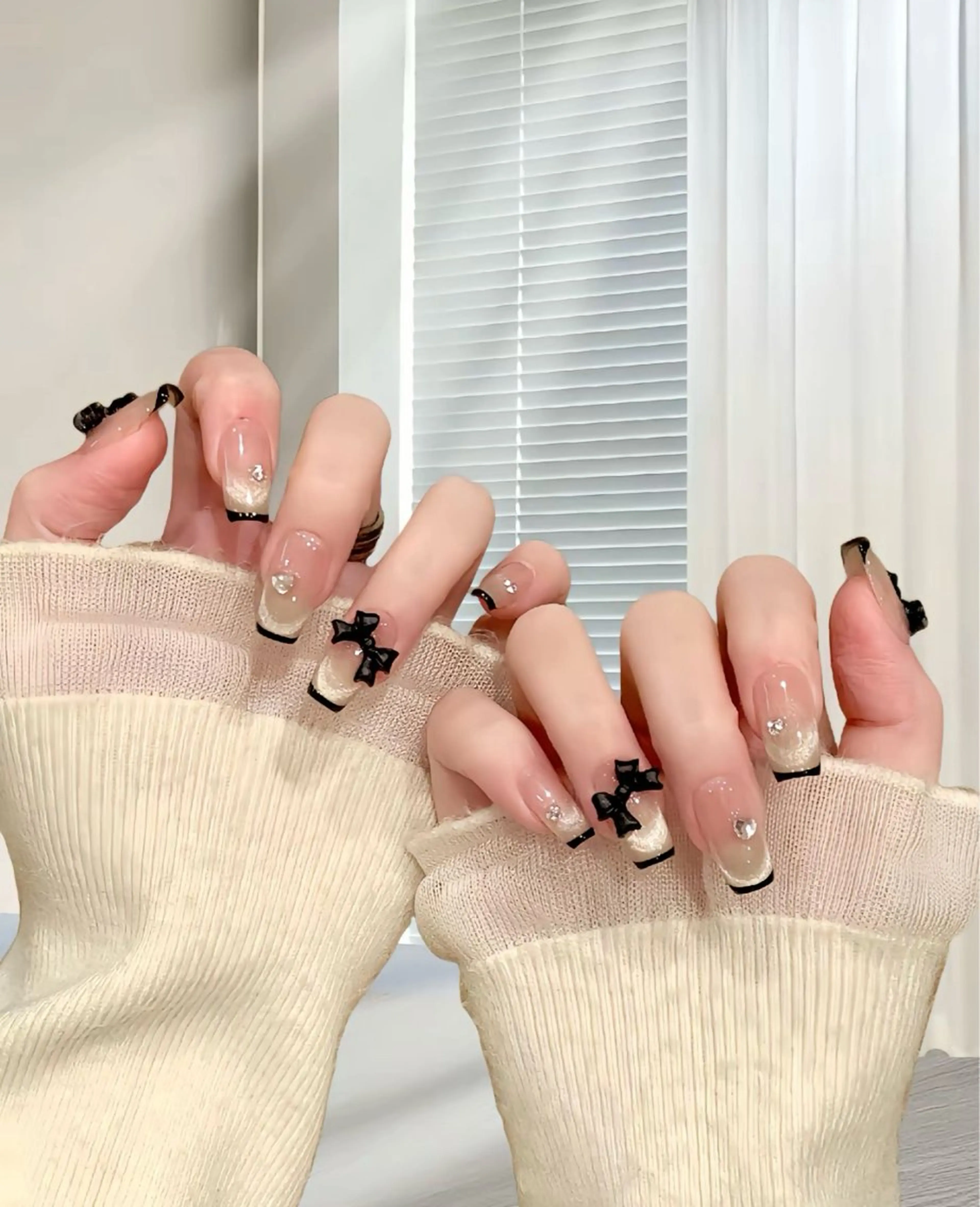 ネイル ハンドネイル 🎀 NaNa_nailのネイルデザイン