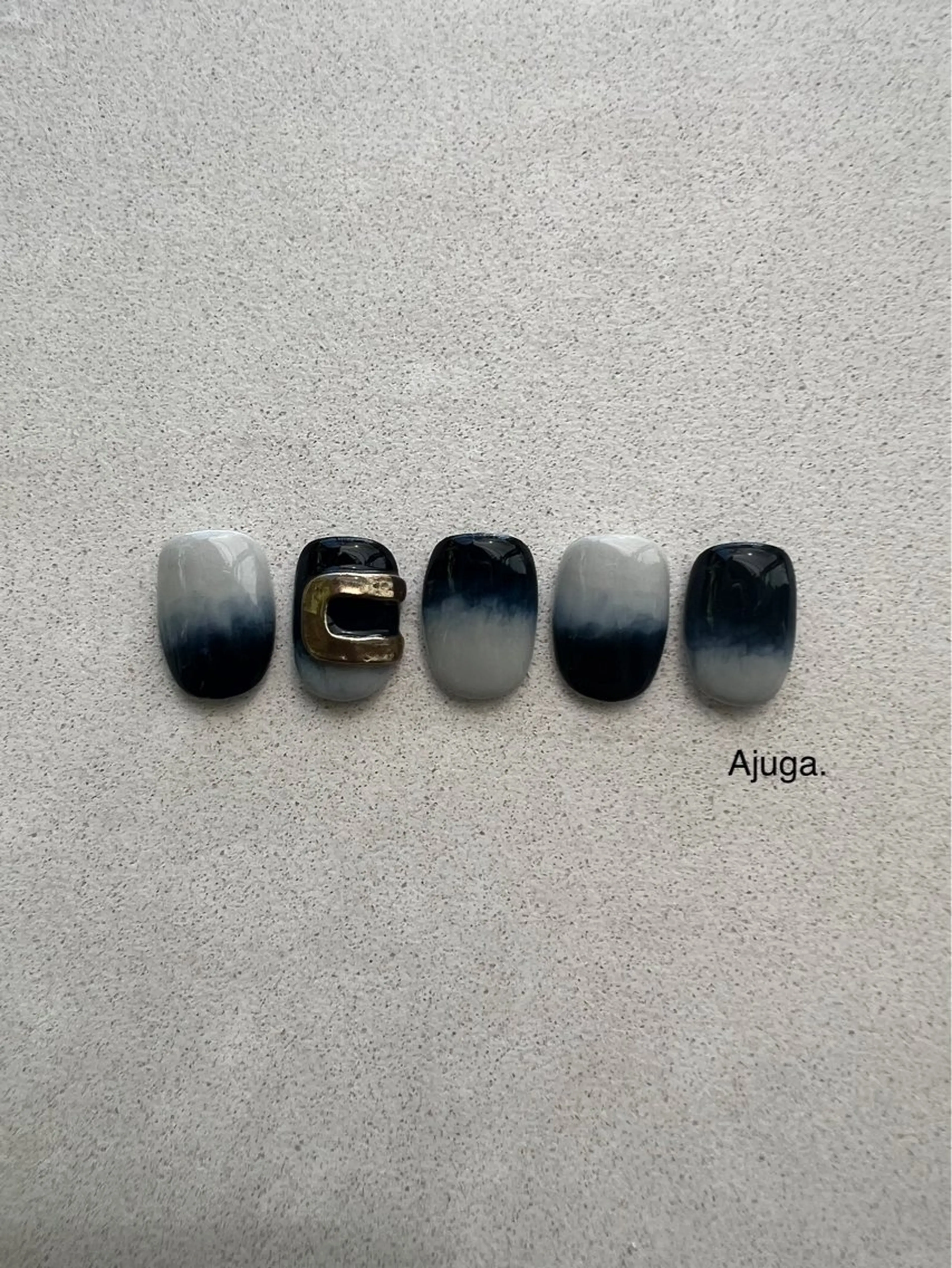 ネイル Ajuga. 太田 さやかのネイルデザイン