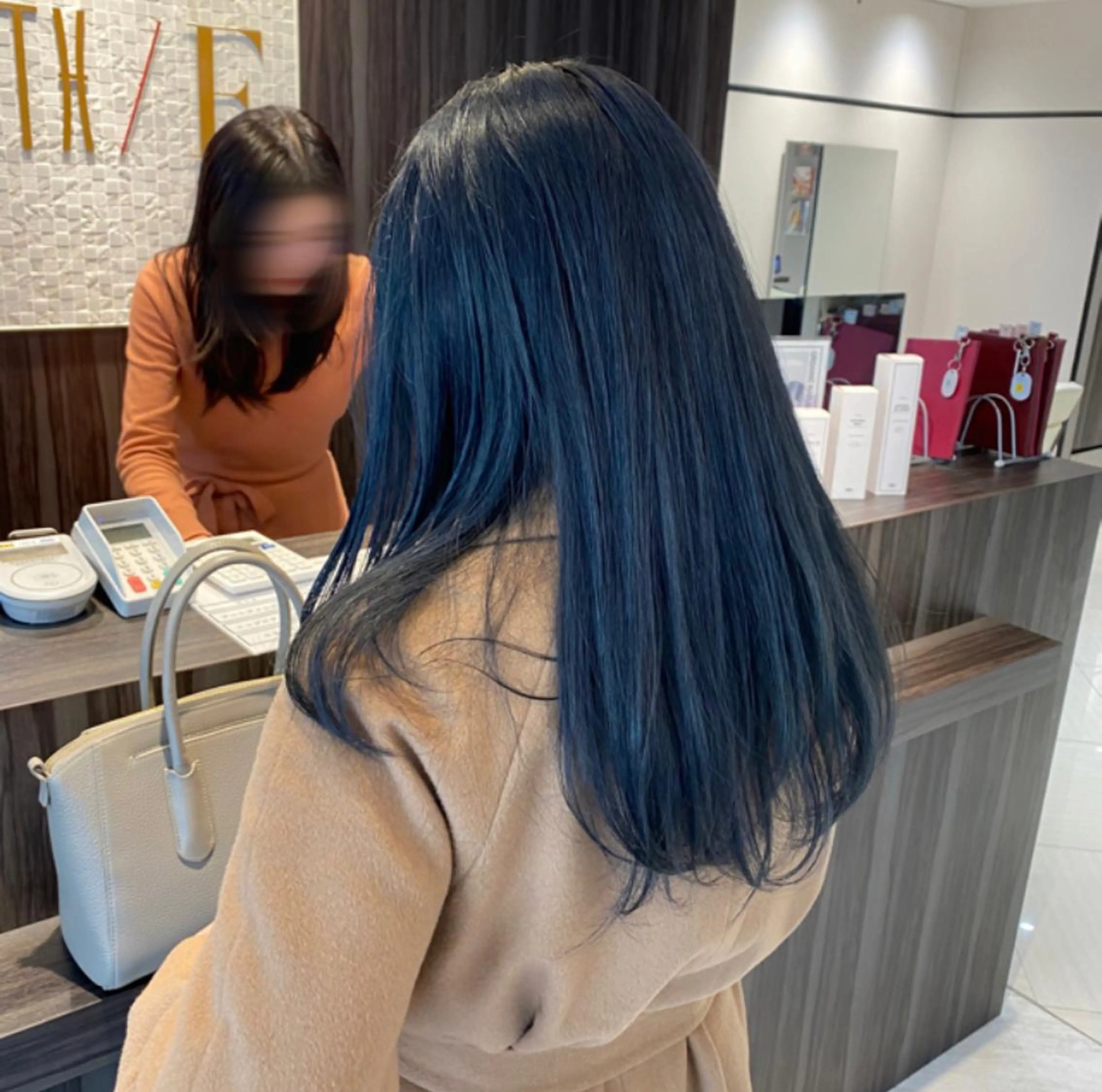 ロング カラー かりん 🤍のヘアスタイル