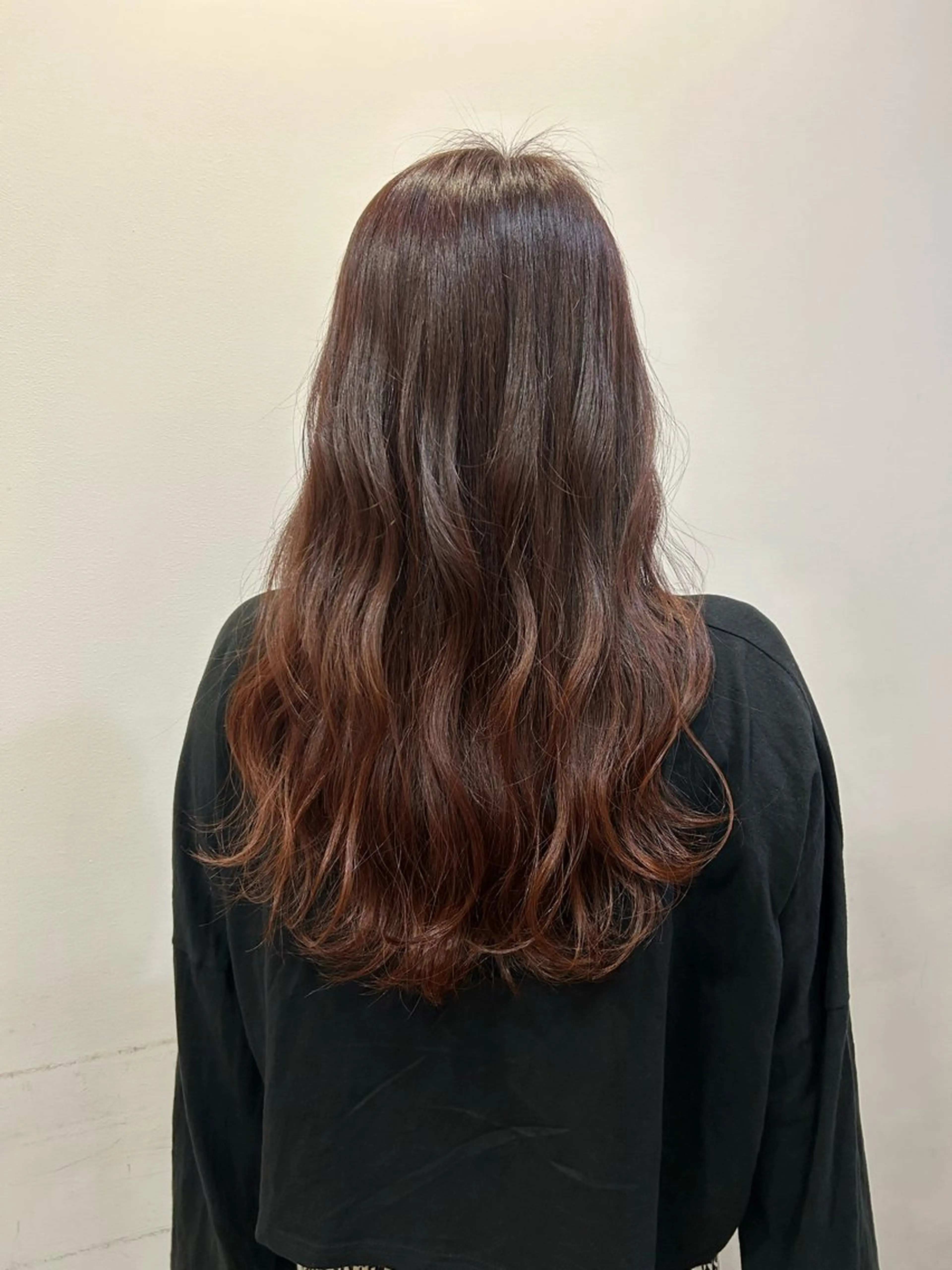 ロング カラー 小澤 一稀のヘアスタイル