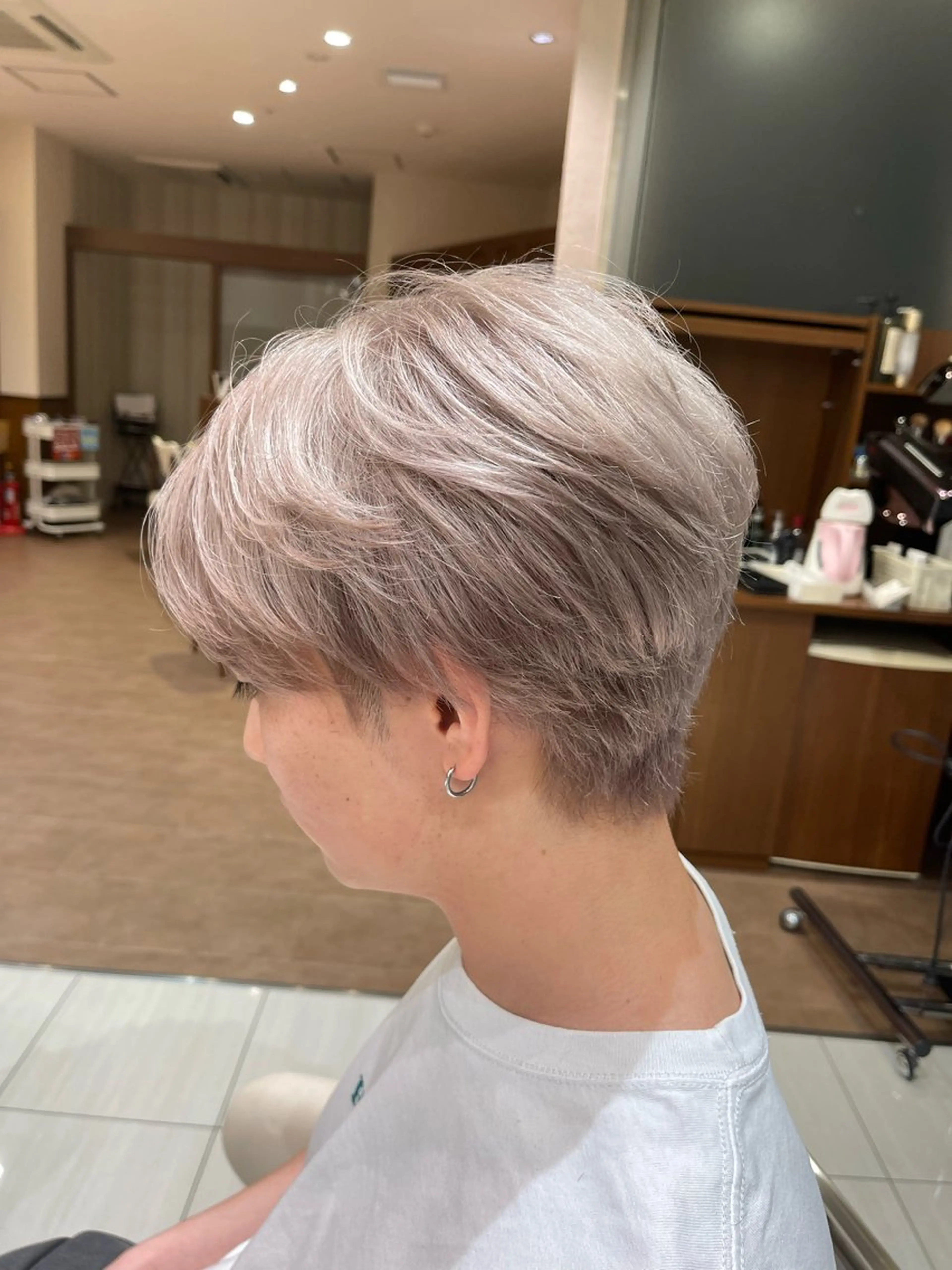 ショート 髪質改善/縮毛矯正 🧸梅川のヘアスタイル