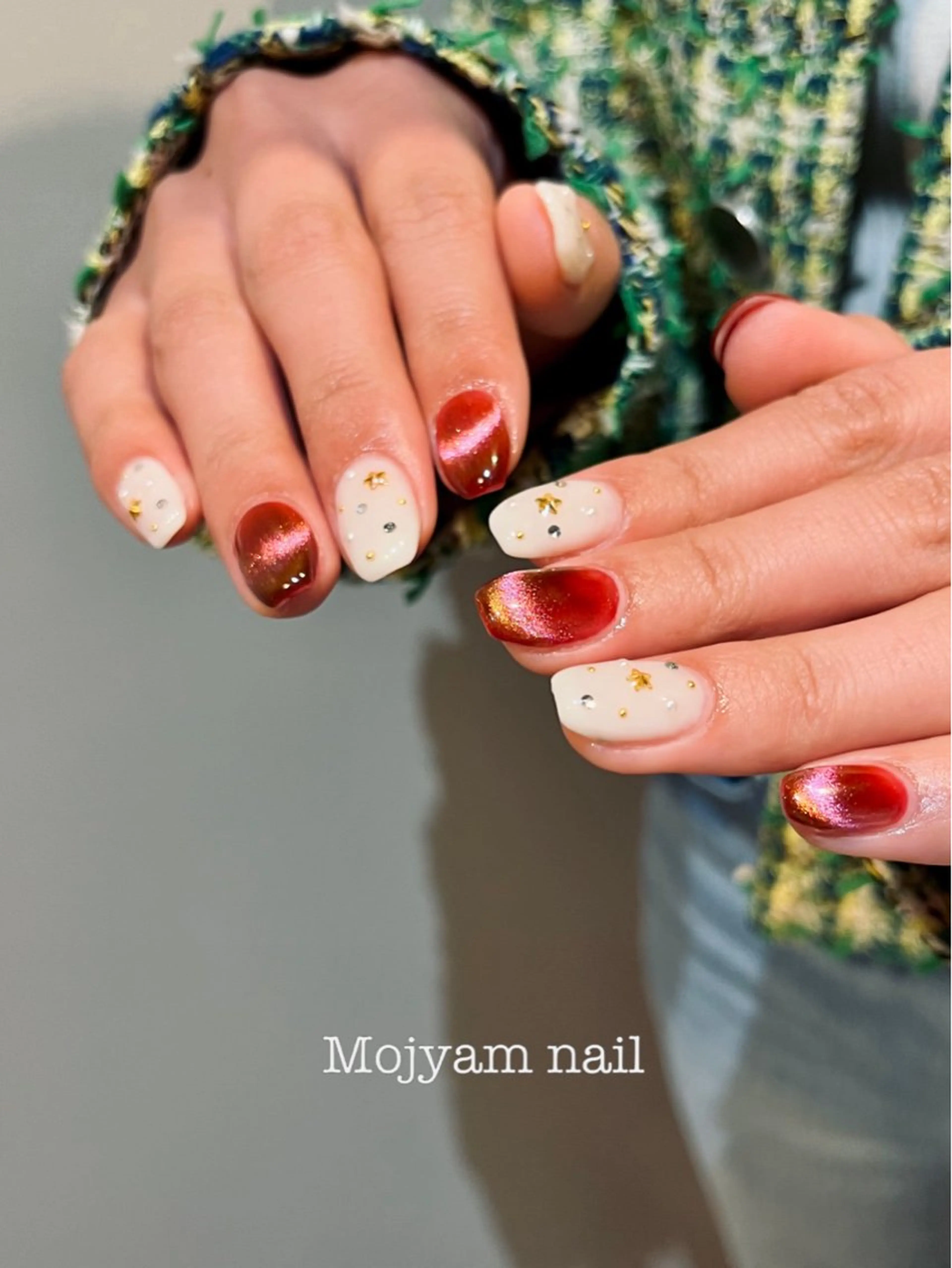 ネイル クリアネイル マグネットネイル 赤色 ショートネイル シンプルネイル ハンドネイル Mojyam nail所属・松本 実咲のネイルデザイン