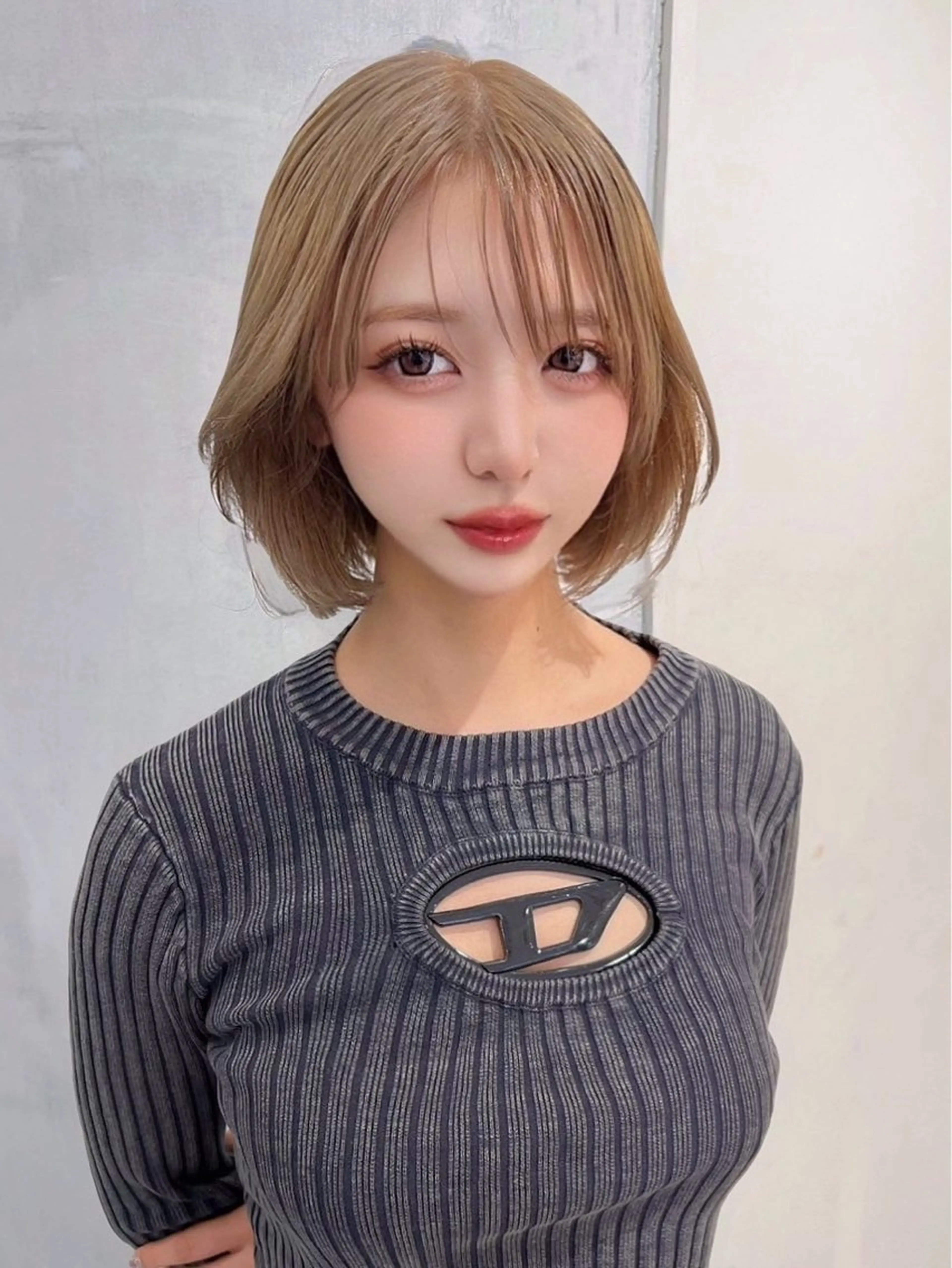 ミディアム カット ヘアカラー トリートメント 韓国レイヤーカット/ 縮毛矯正/羽田航のヘアスタイル