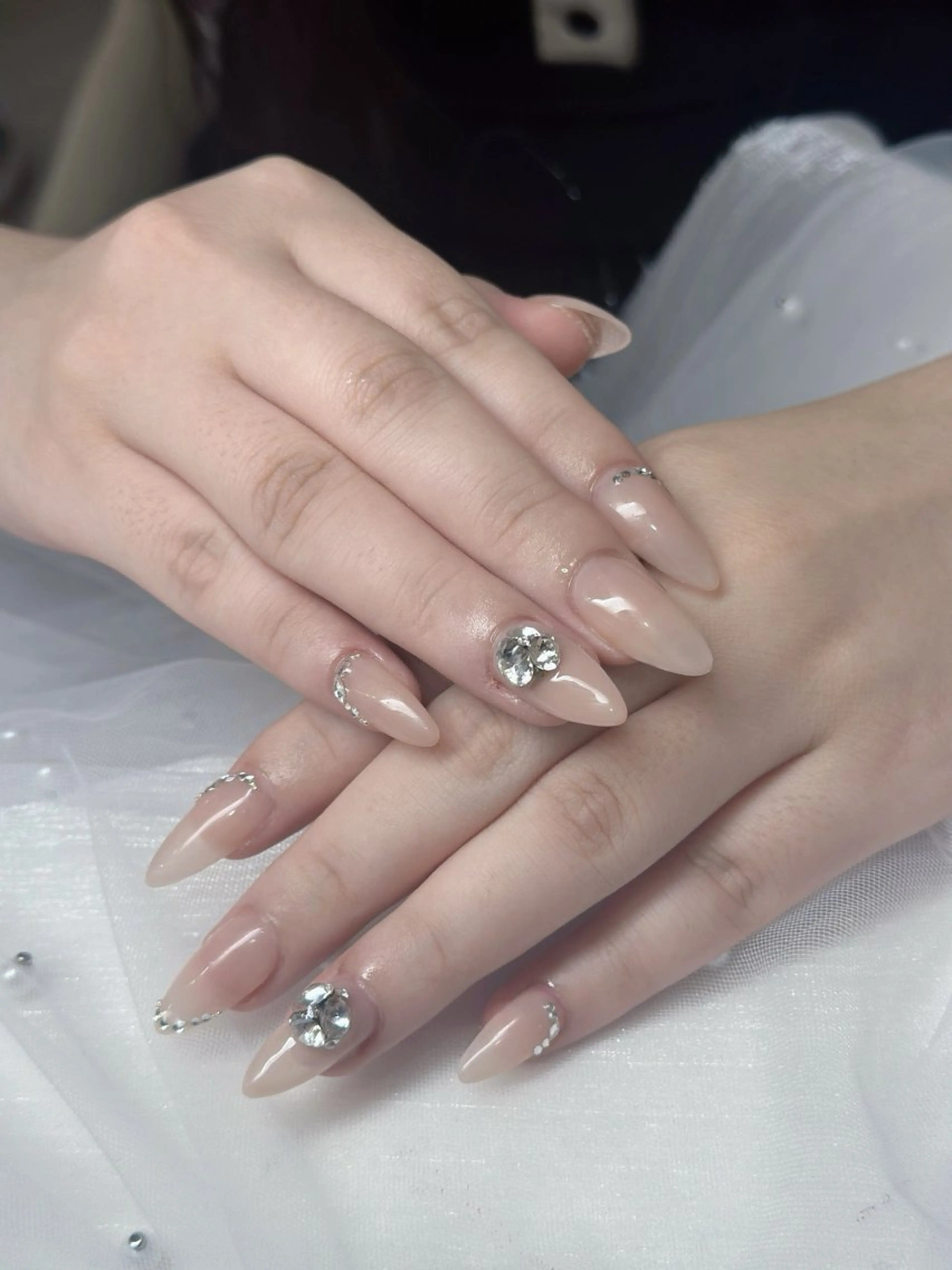 ネイル シンプルネイル 🩷JiSu🩷 チップ長さ出し専門のネイルデザイン