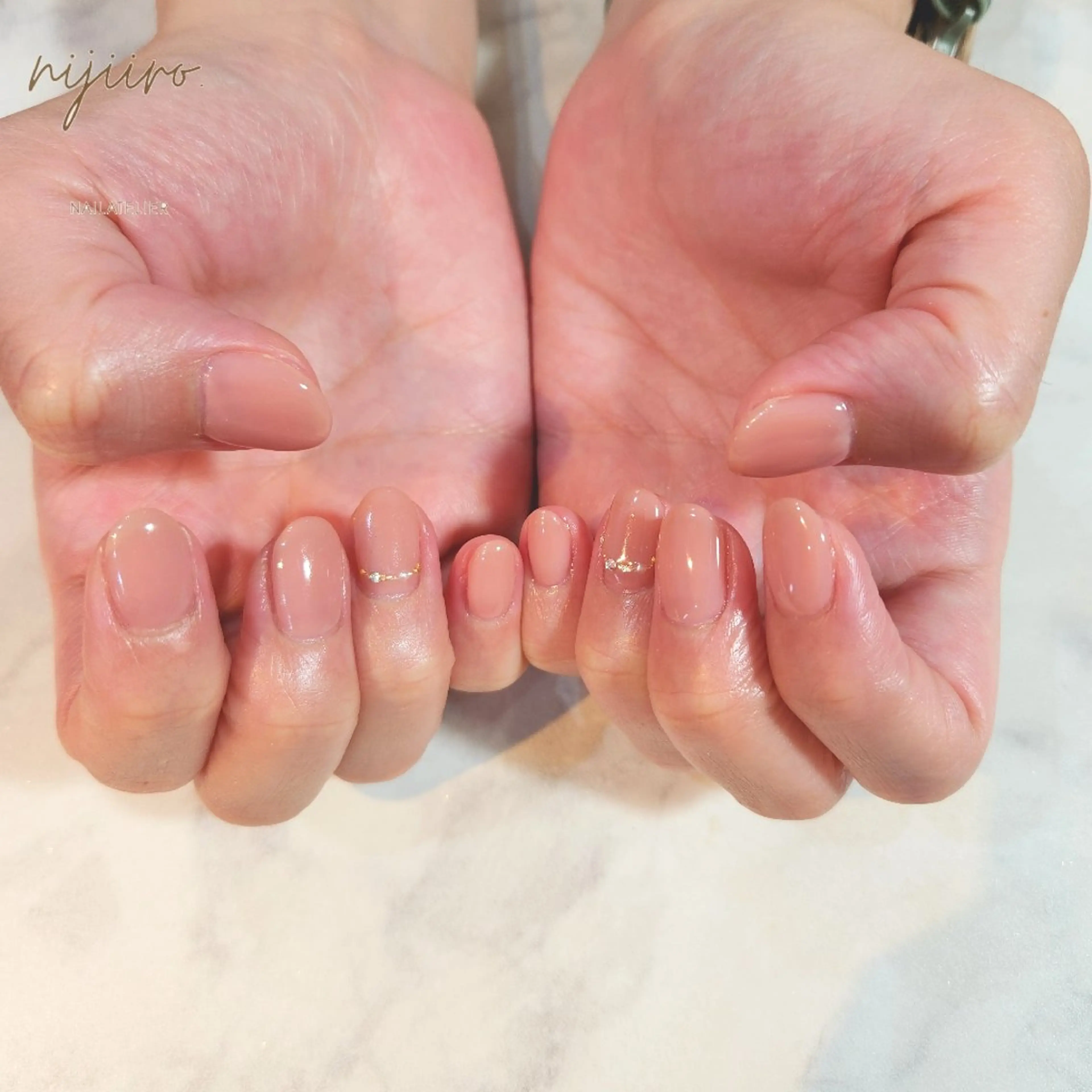 ネイル ハンドネイル nailatelier nijiiro.所属・nijiiro🌈 サトウのネイルデザイン