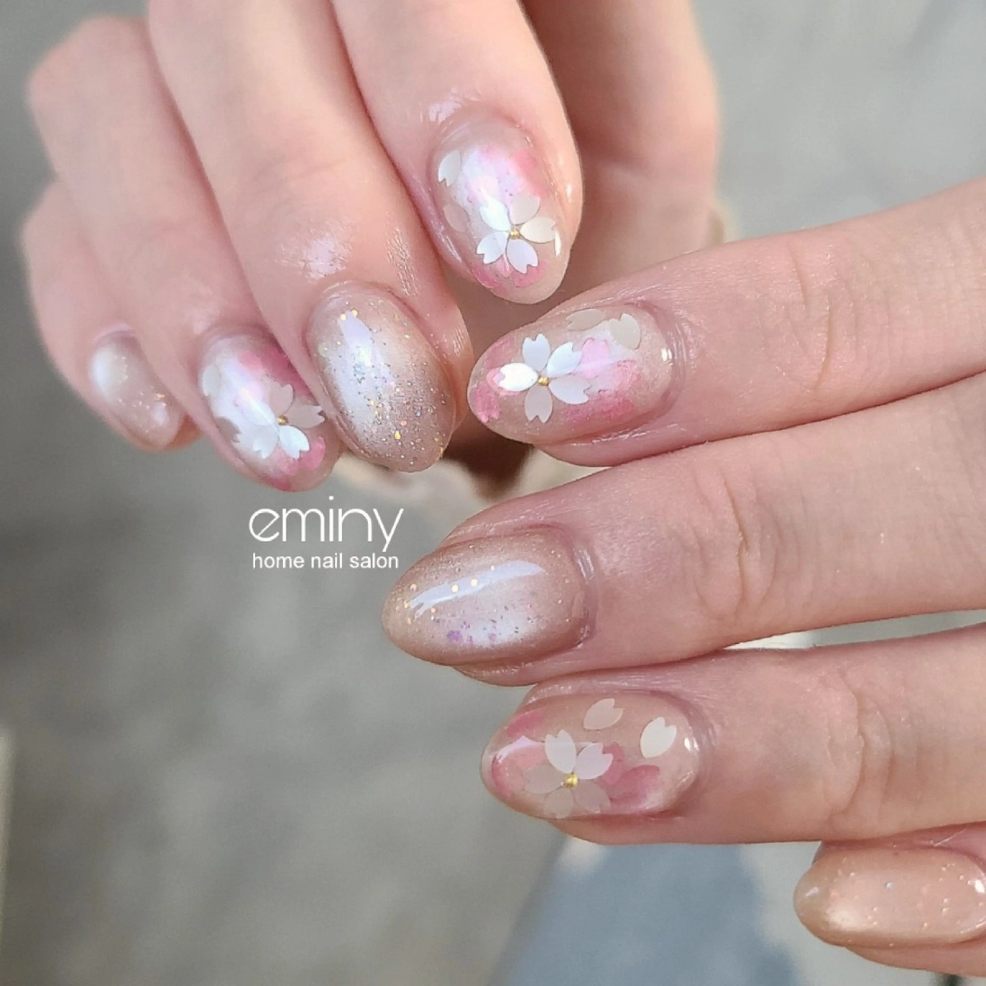 ネイル 桜ネイル フラワーネイル ジェルネイル 韓国ネイル マグネットネイル ハンドネイル nail salon  eminyのネイルデザイン