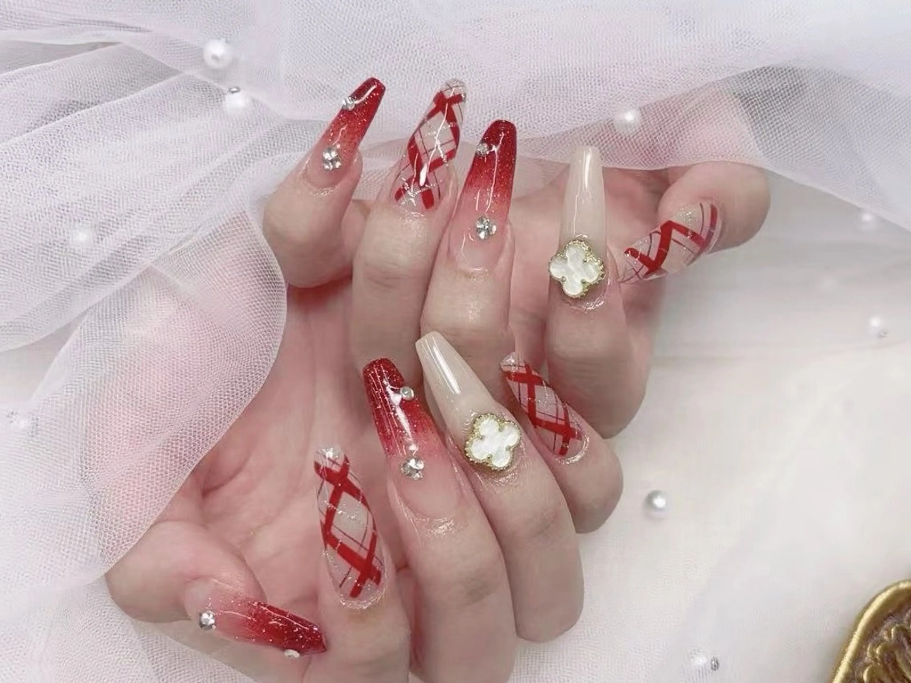 ネイル ハンドネイル ネイルサロン lotusのネイルデザイン