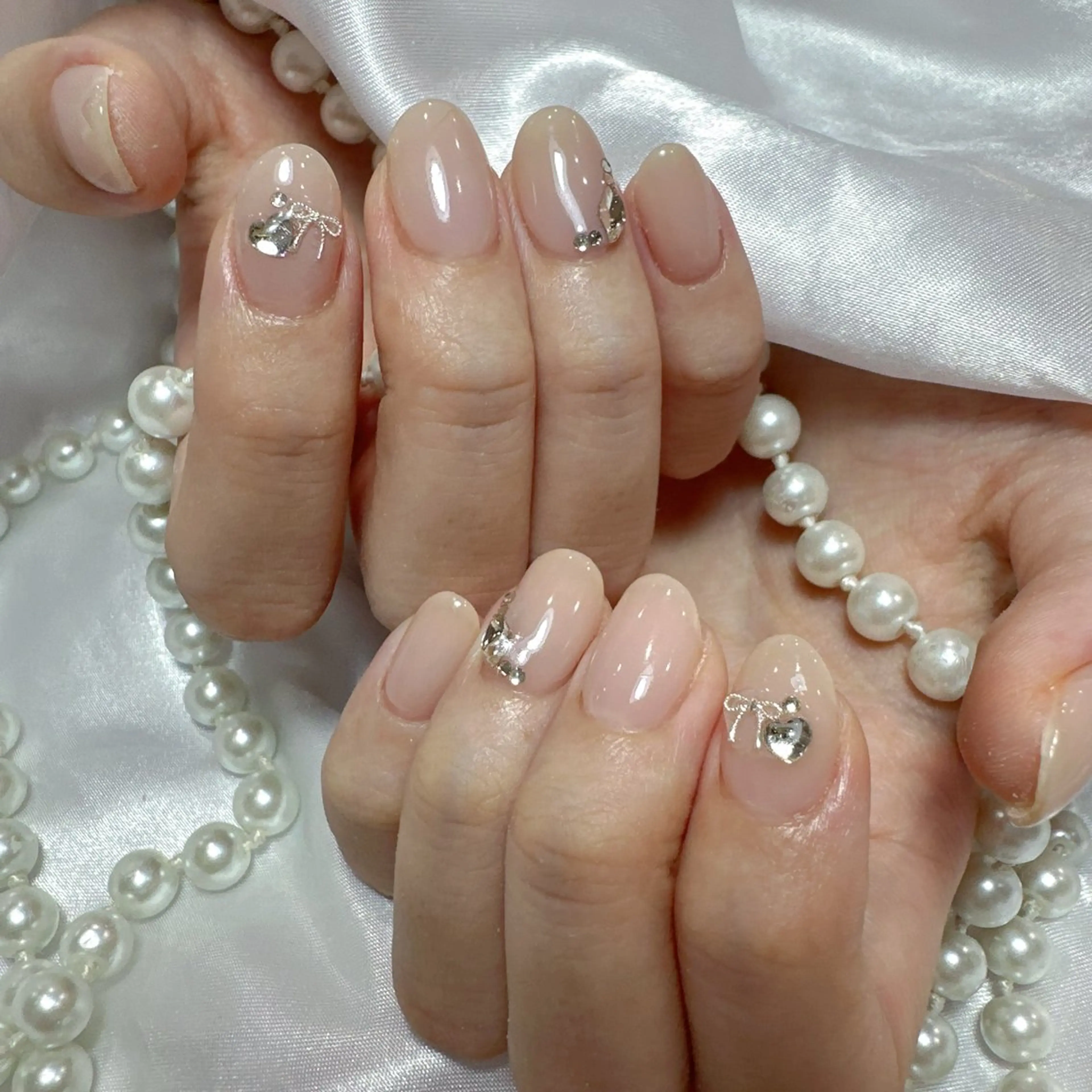 ネイル アートネイル フラッシュネイル フレンチネイル ジェルネイル ガラスフレンチ ハンドネイル You&Me Miyuのネイルデザイン