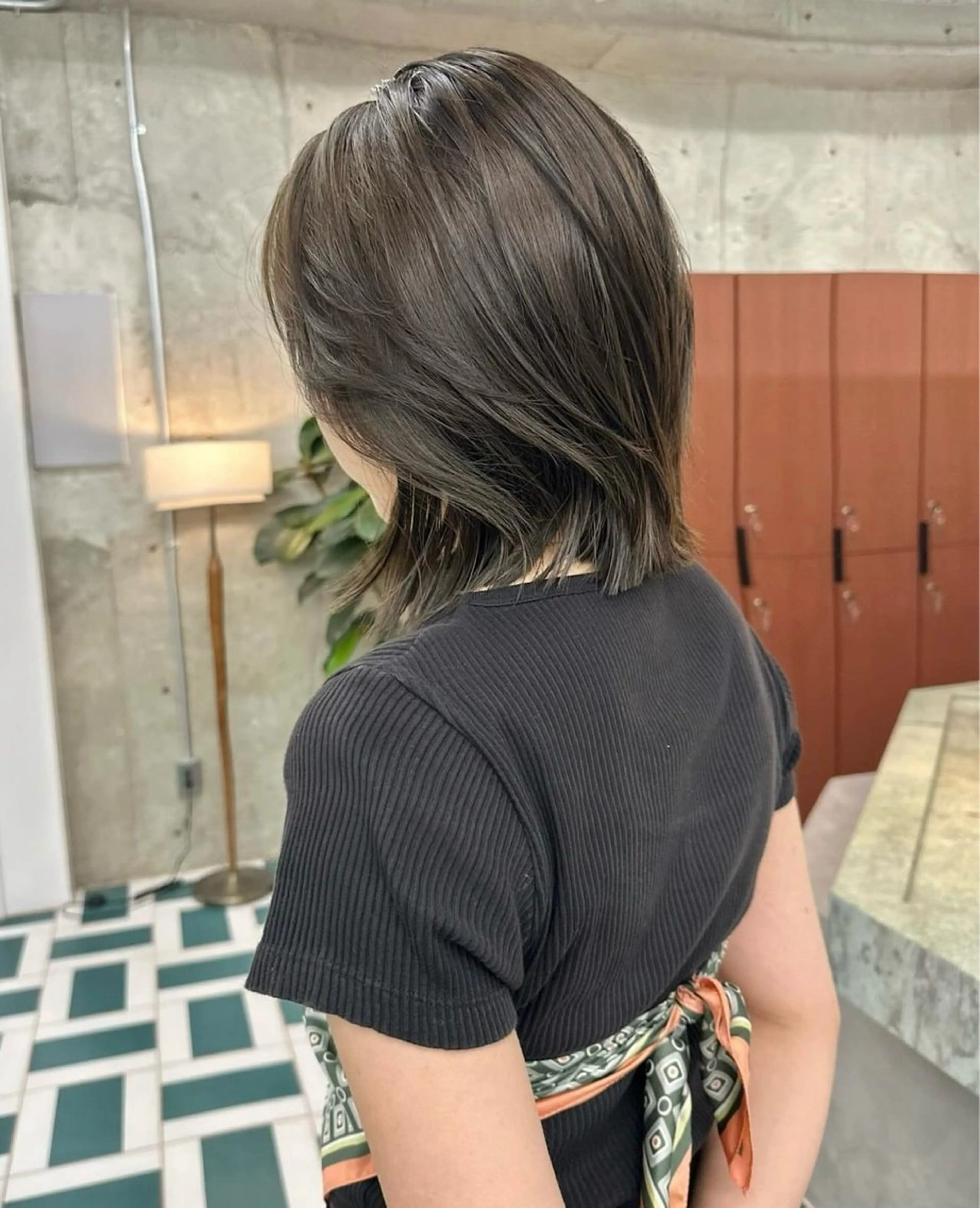 カラー ボブ 伊藤 凜のヘアスタイル