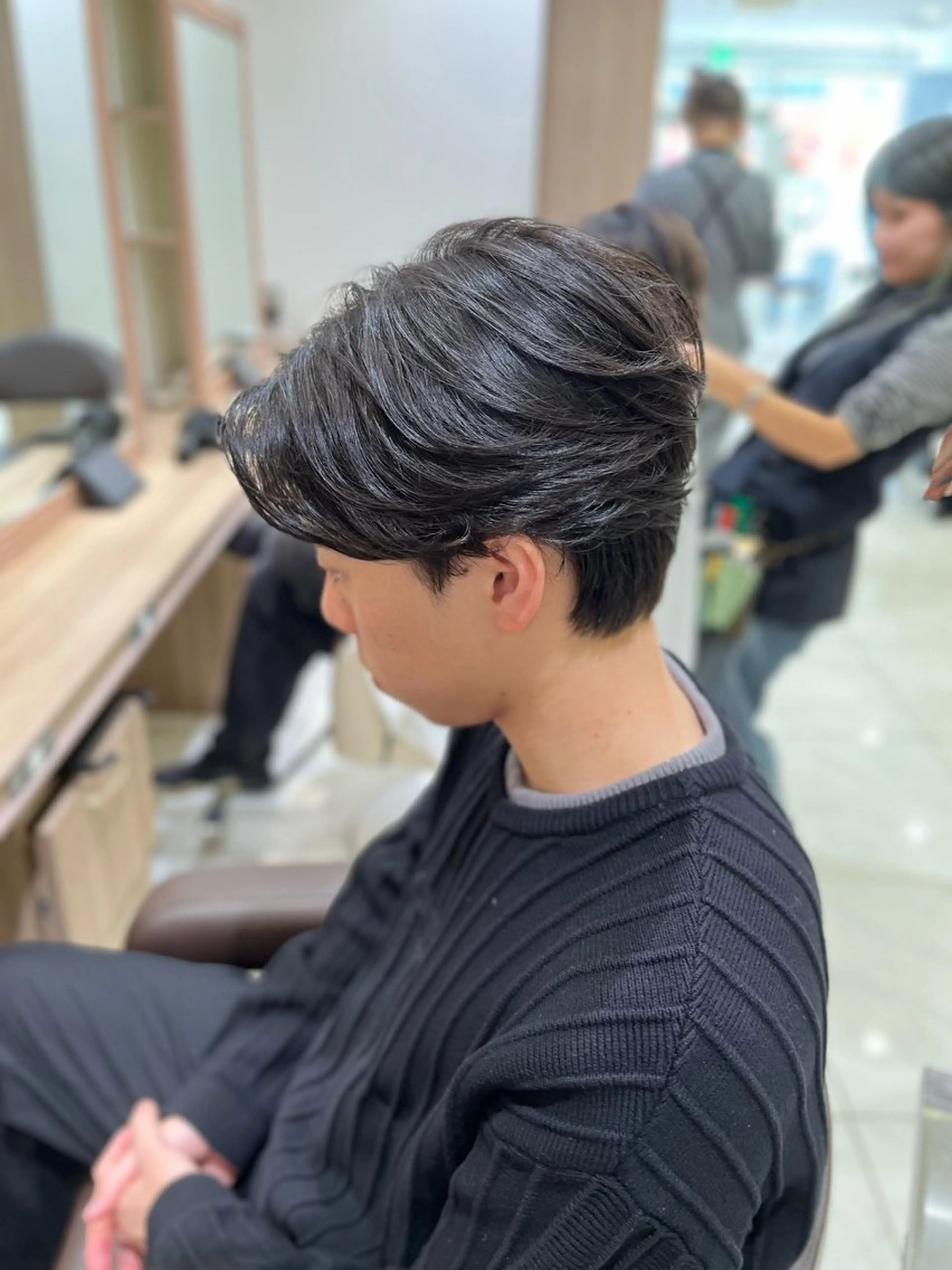 パーマ メンズ メンズパーマ ニュアンスパーマ 【メンズパーマ✨️ フェザーパーマ】岩城のヘアスタイル