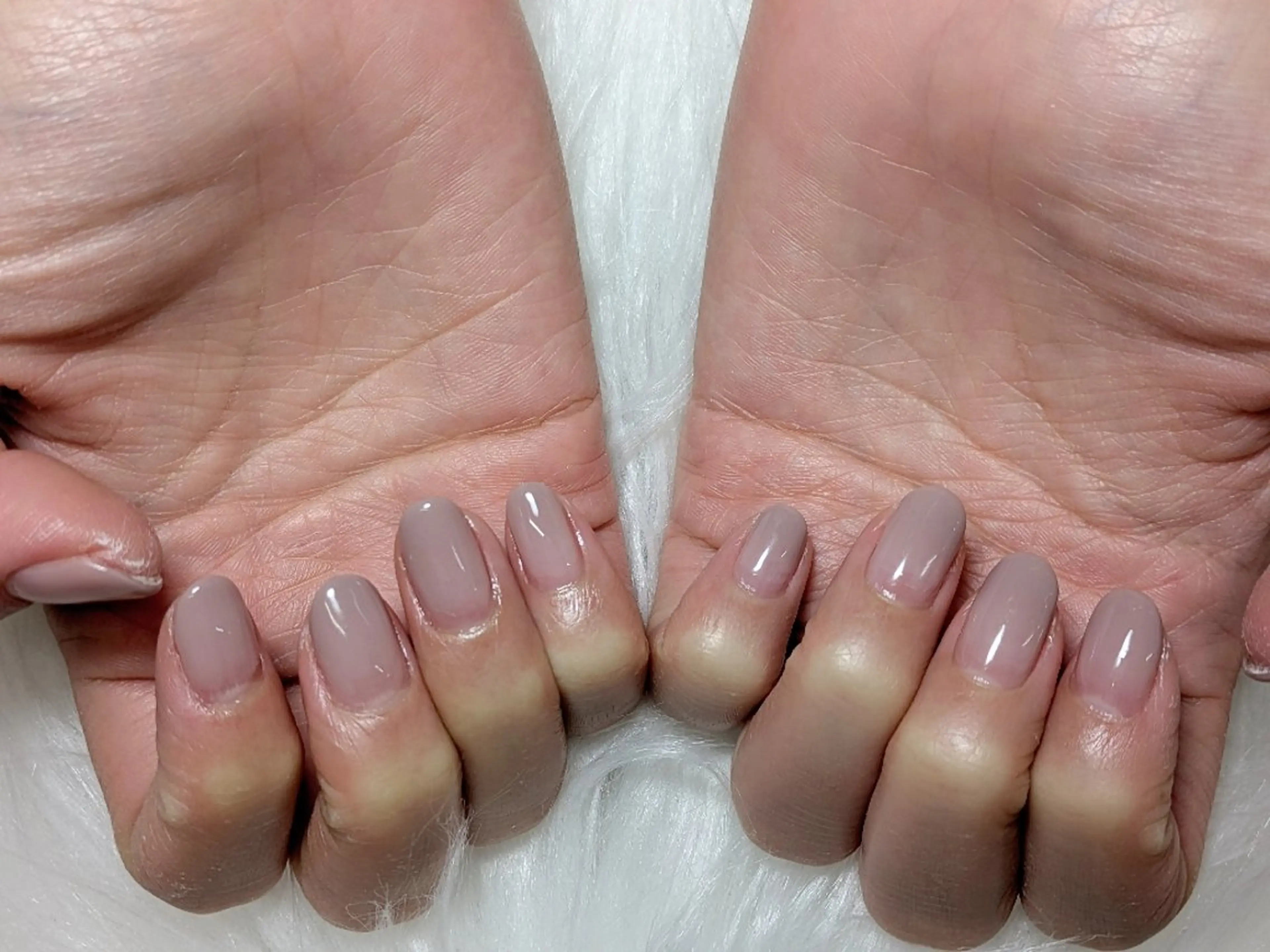 ネイル グラデーション パープル ハンドネイル hair&nail gumi所属・hair&nail gumiのネイルデザイン