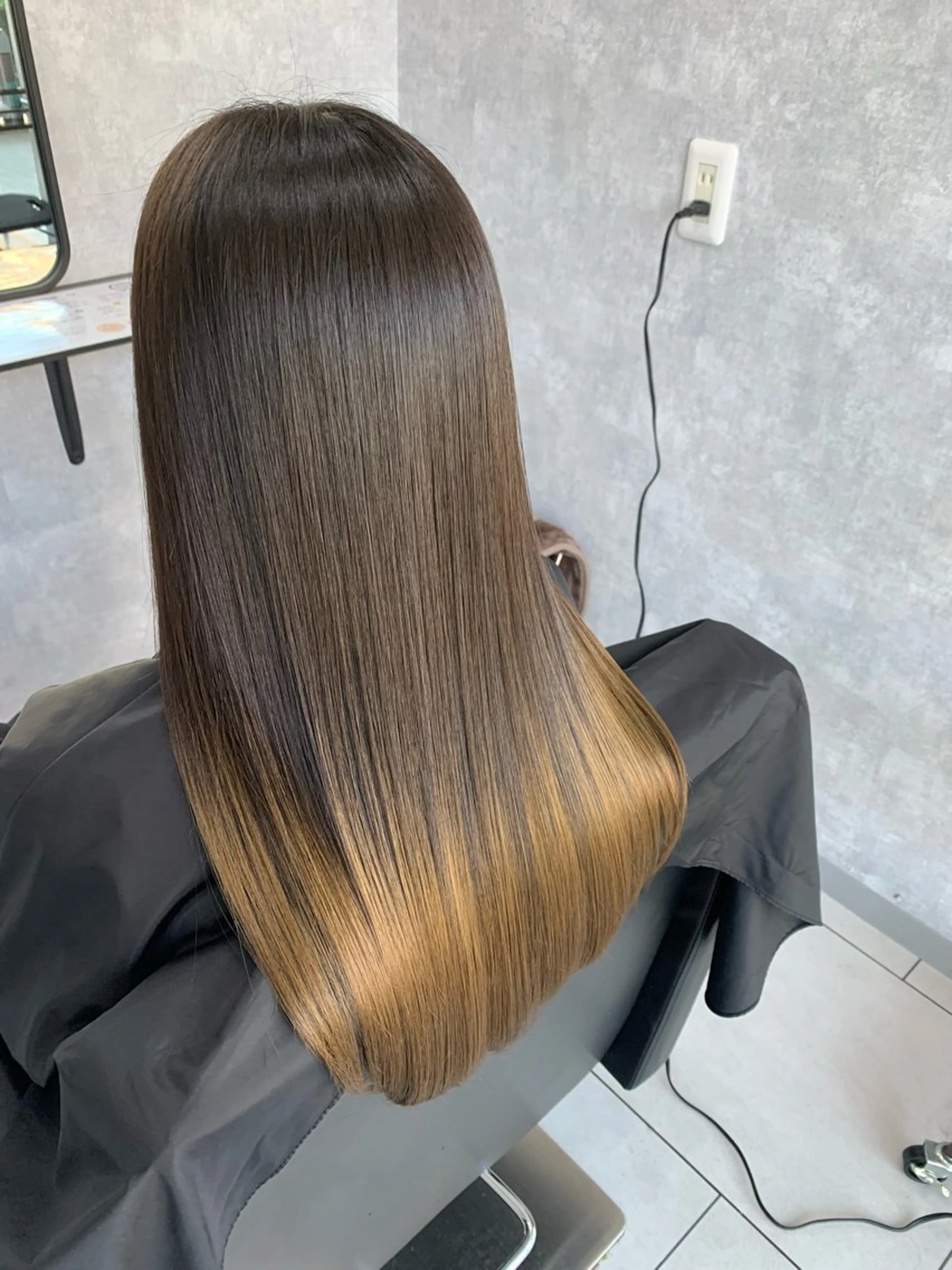 ロング 髪質改善 レイヤーカット 縮毛矯正 縮毛矯正 トリートメント 中川/縮毛矯正/ 高羽　克明のヘアスタイル