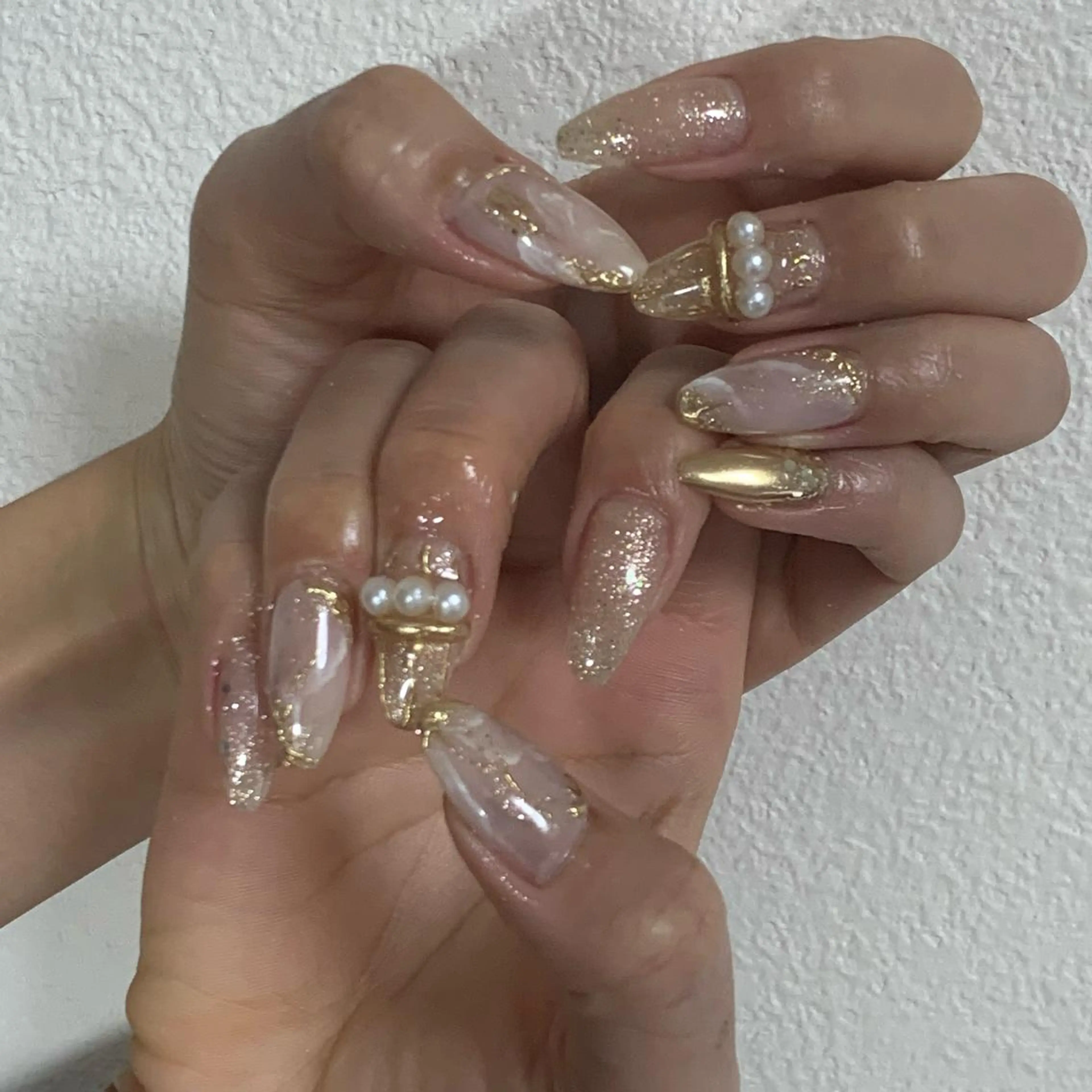 ネイル ハンドネイル καρδιά -ｶﾙﾃﾞｨｱ-のネイルデザイン