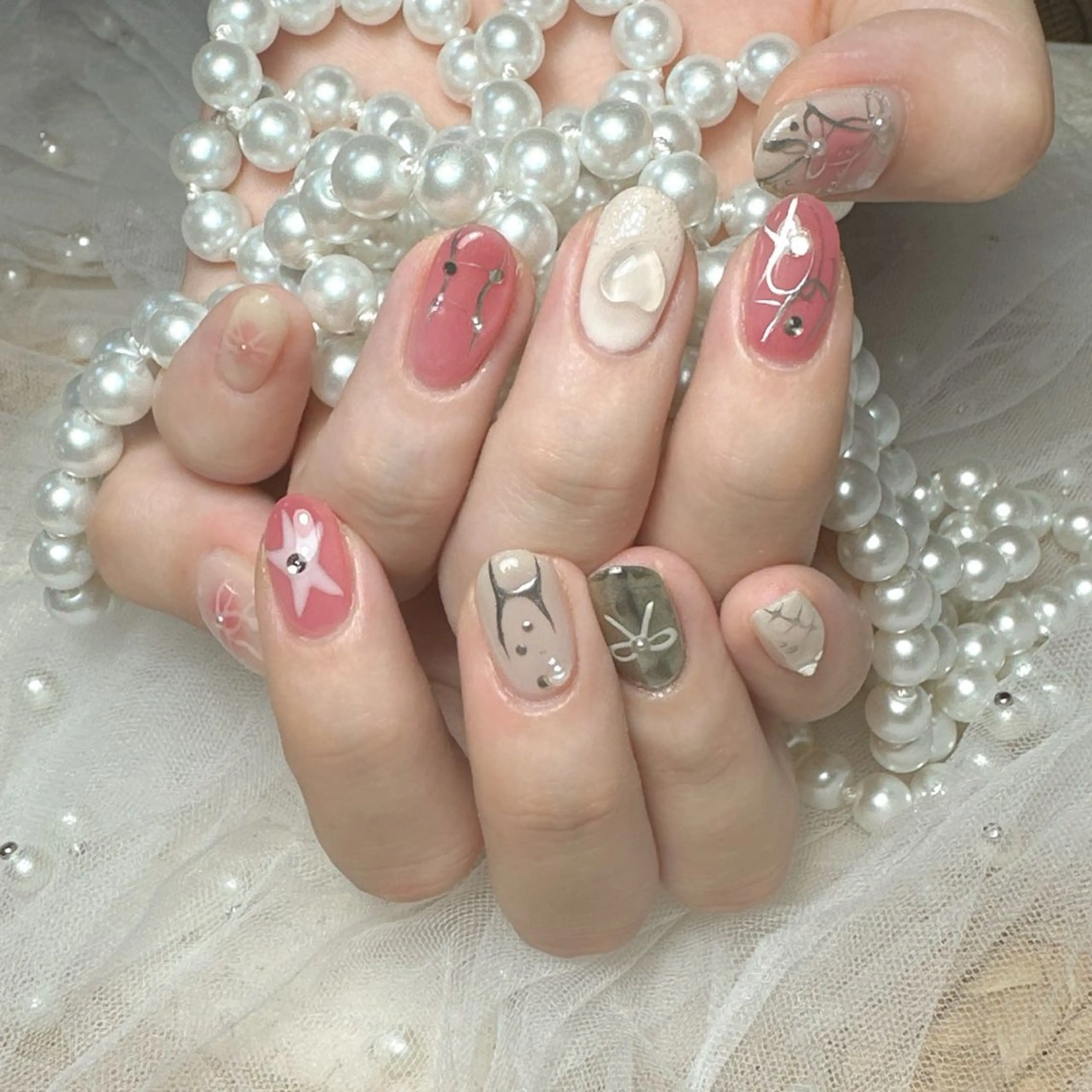 ネイル ハンドネイル 🎀Ｍ nails✨ ビューティーのネイルデザイン