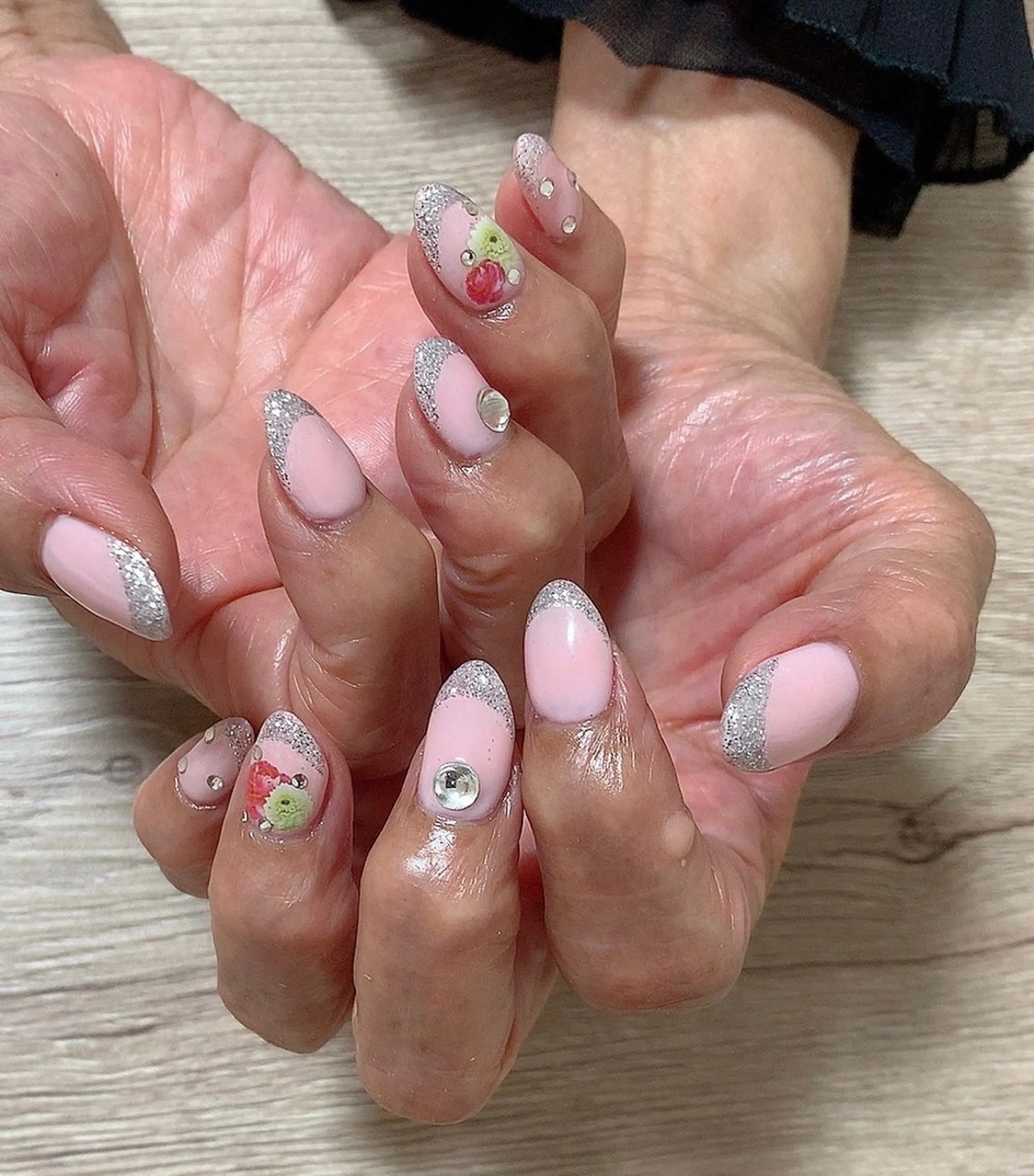 ネイル ハンドネイル MINAMI nailsのネイルデザイン