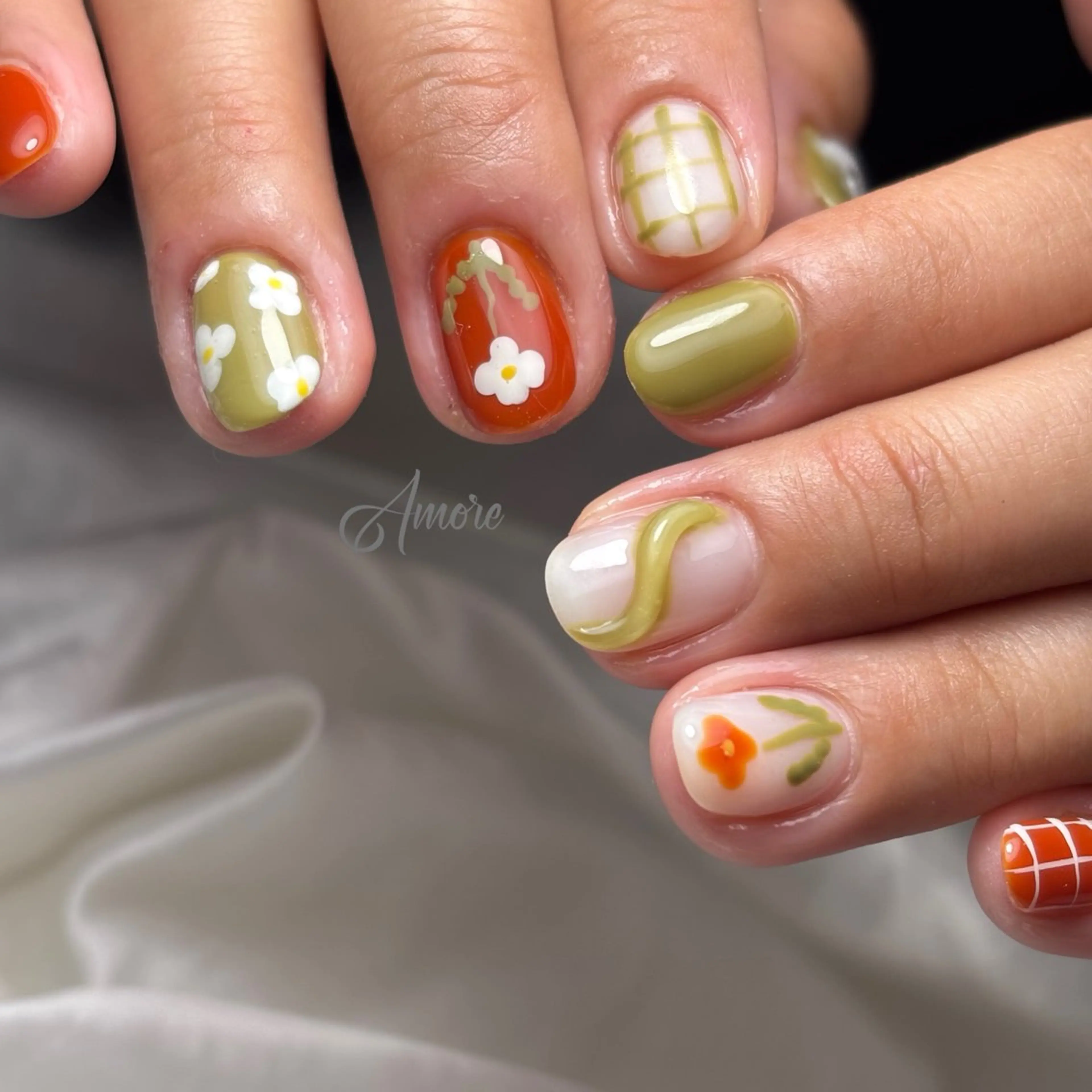 ネイル ジェルネイル キラキラネイル 韓国ネイル マグネットネイル パラジェル You kyehwaのネイルデザイン