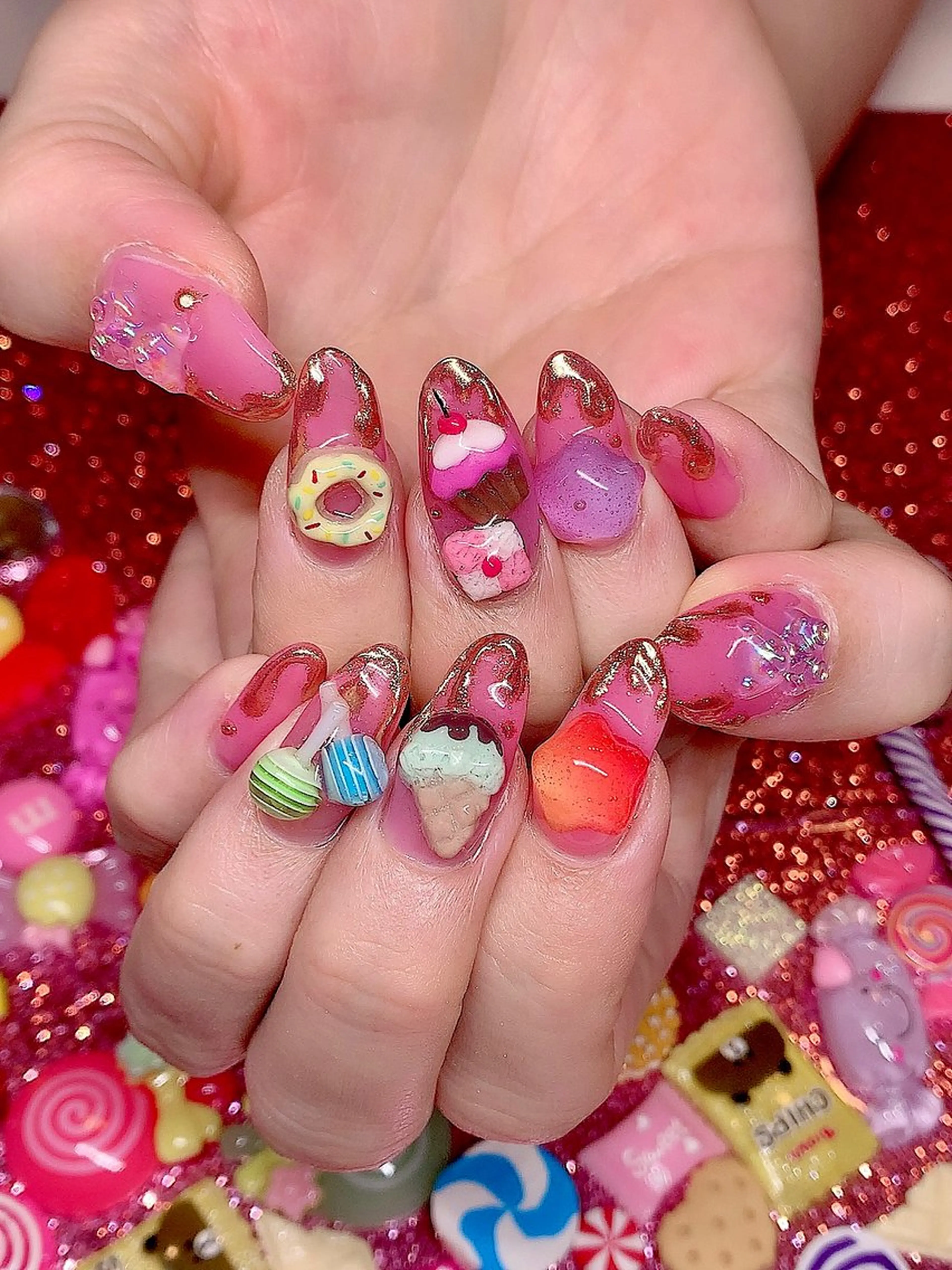ネイル キラキラネイル 韓国ネイル ラメ(グリッター) 持ち込み ストーンネイル シェアサロンLei.g(レイジー)所属・3Dアートネイル💗 都築レナのネイルデザイン