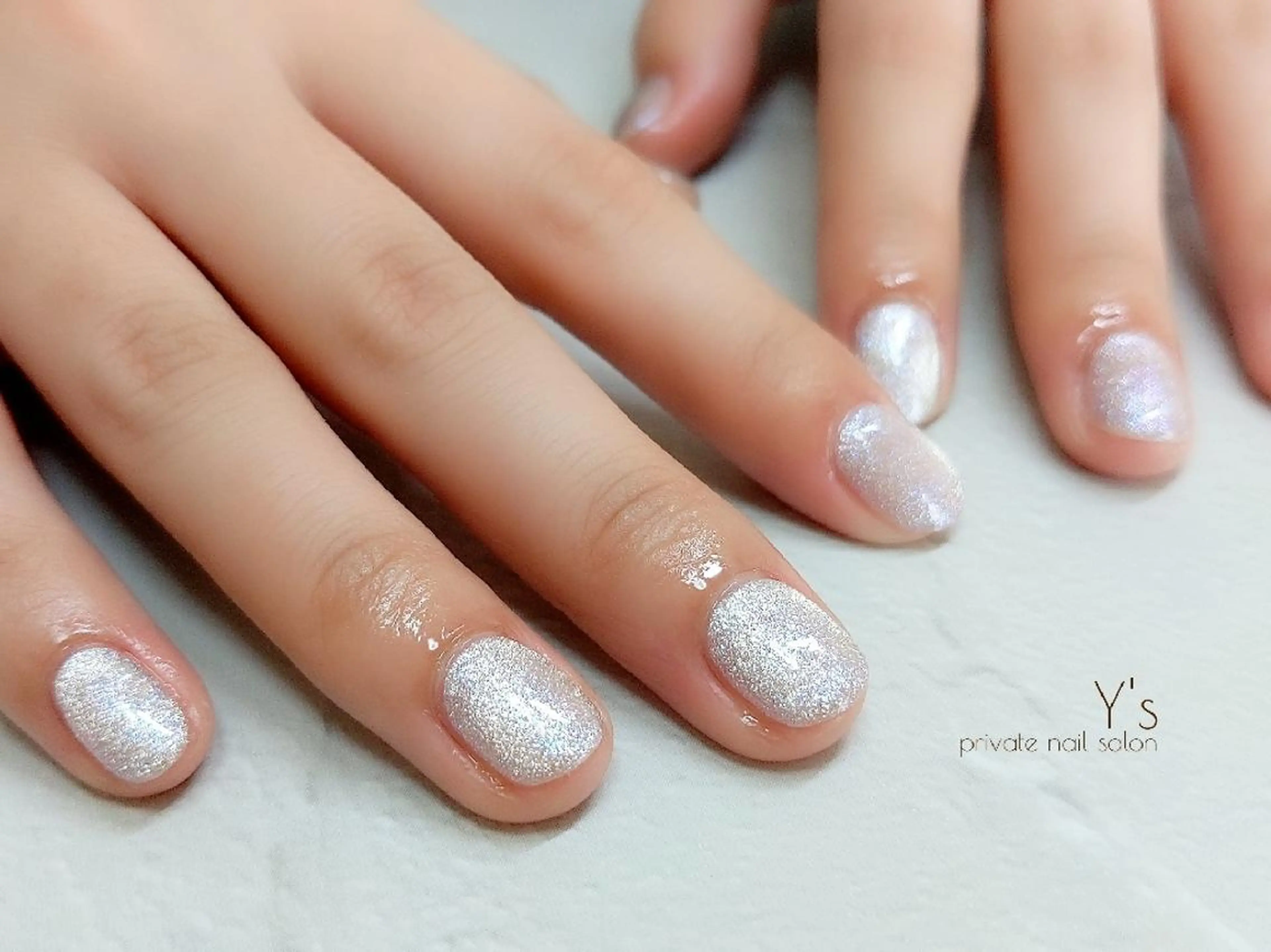 ネイル ハンドネイル YUMI NAGAI  のネイルデザイン