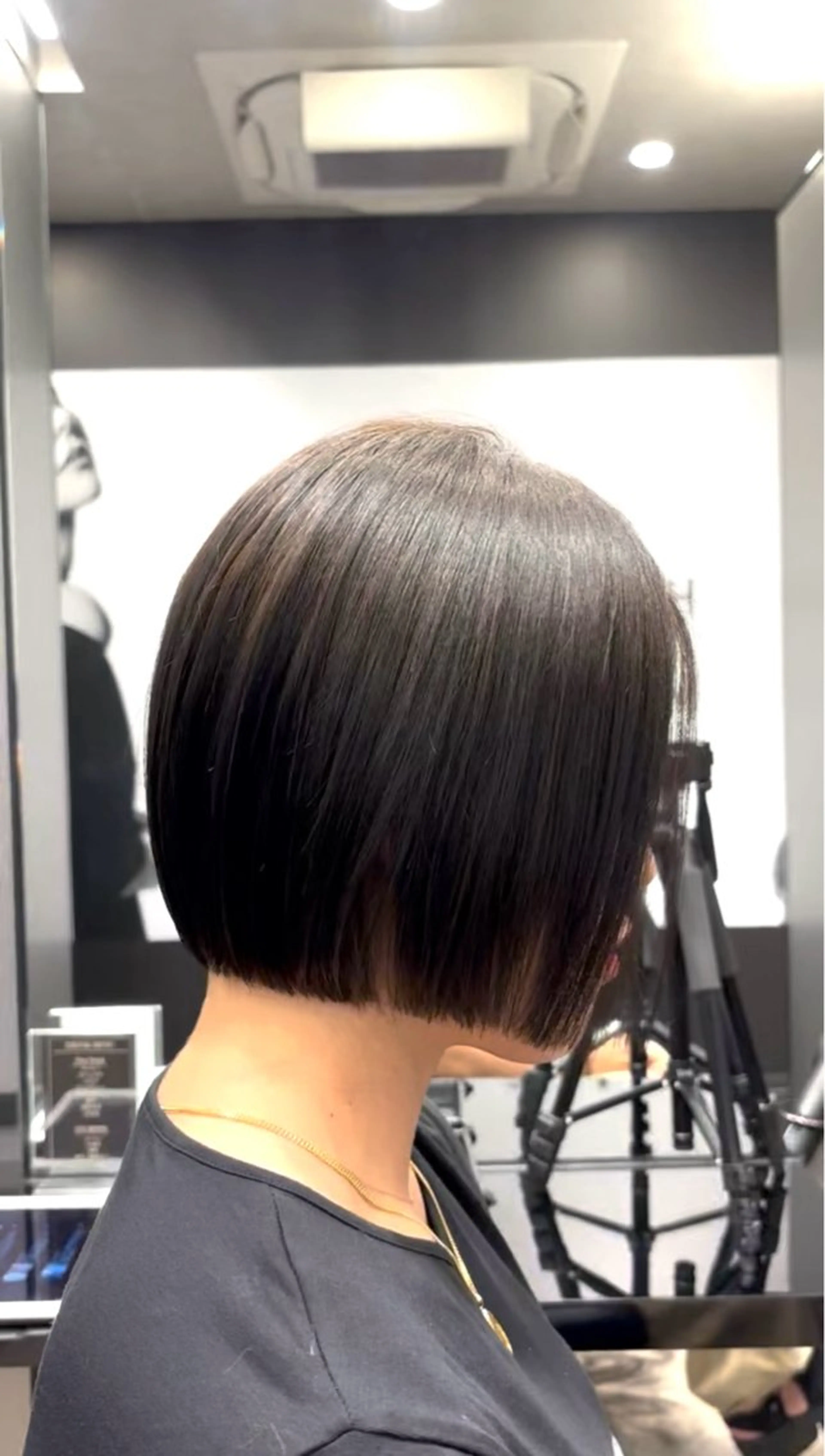 ショート ボブ 縮毛矯正 カット 縮毛矯正 HARUKI  MINATO Japan広島紙屋町店所属・hmj紙屋町店 脊戸智志のエステ・リラクイメージ