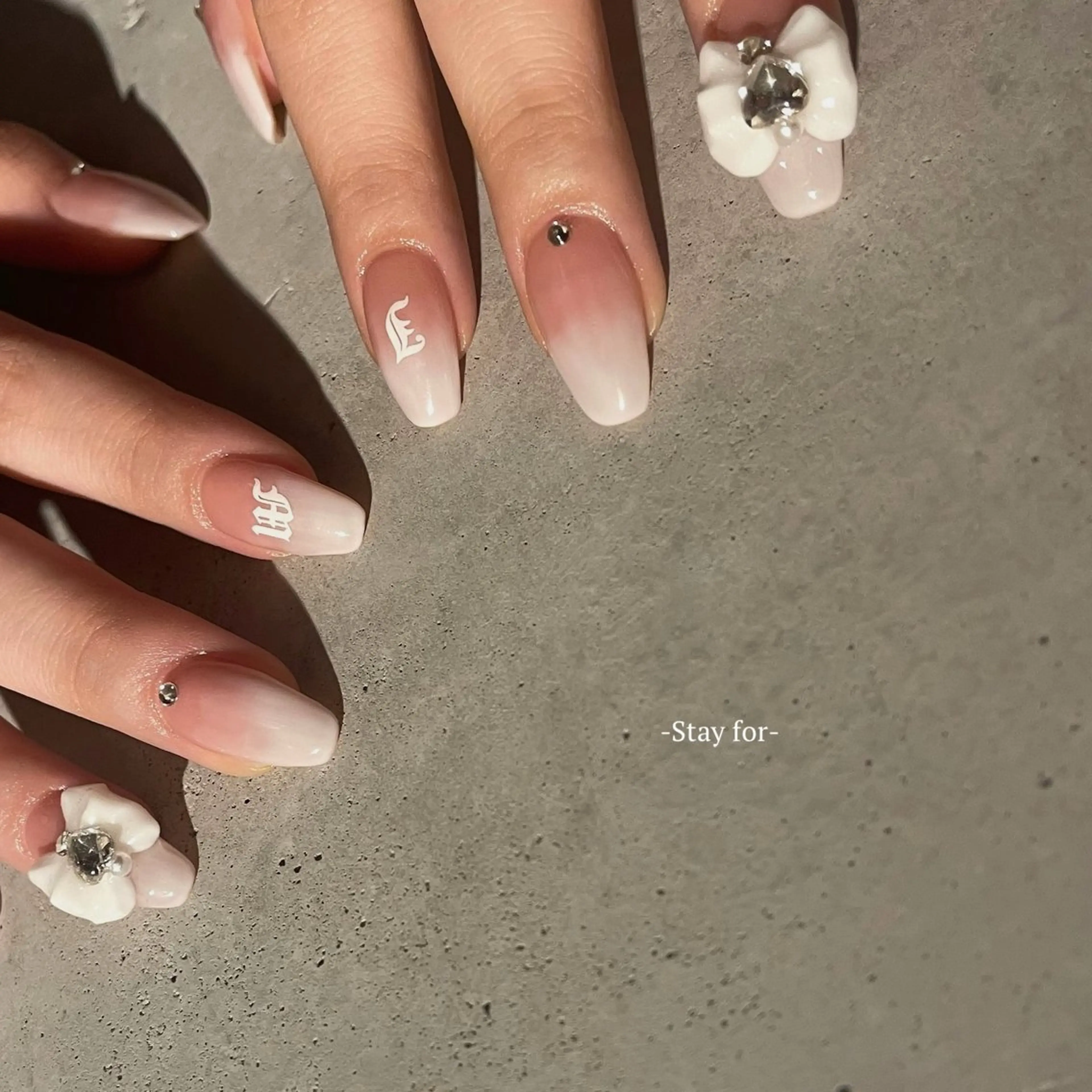 ネイル Stay for 中央通り店のネイルデザイン