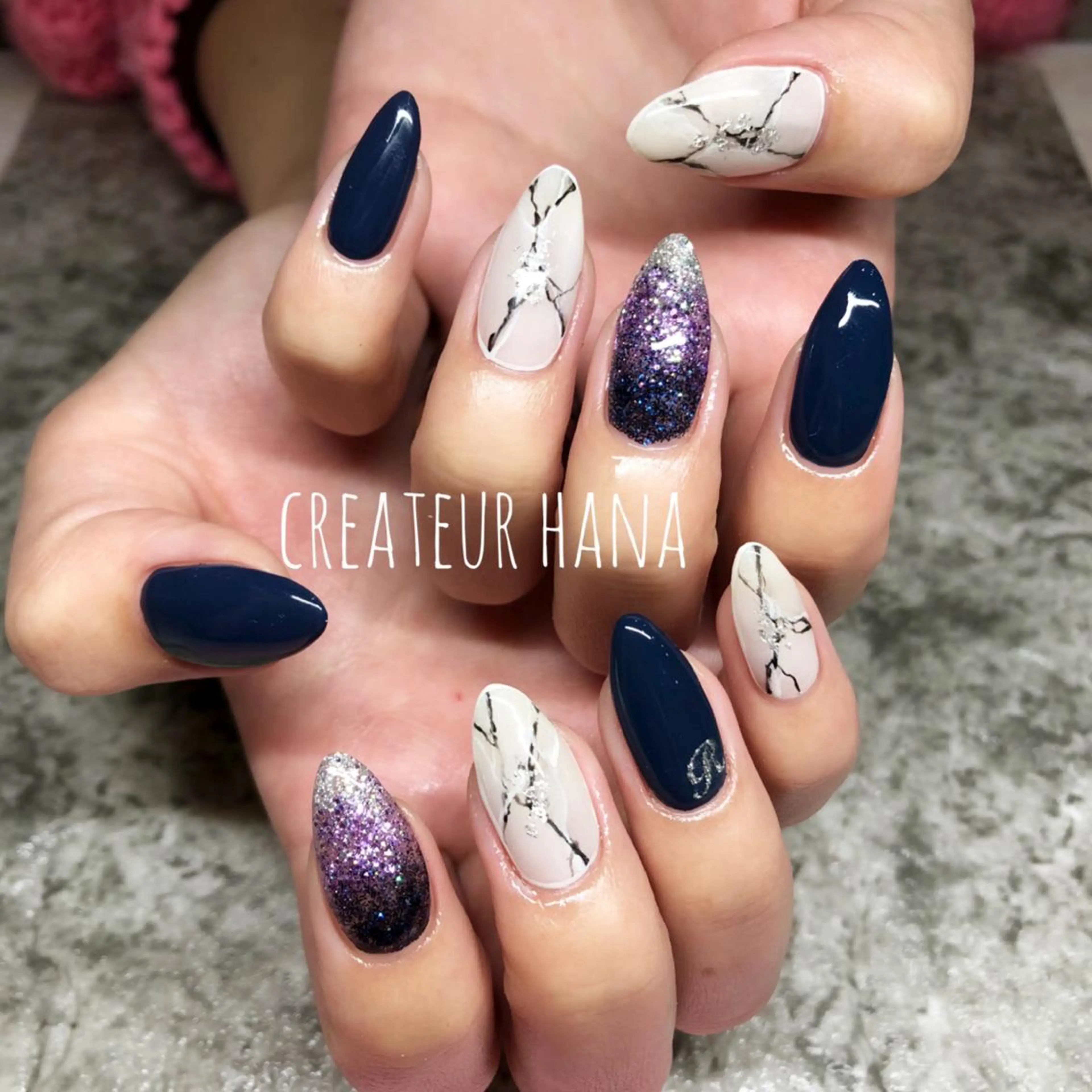 ネイル クレアトゥール華 都賀店所属・三橋 結菜のネイルデザイン