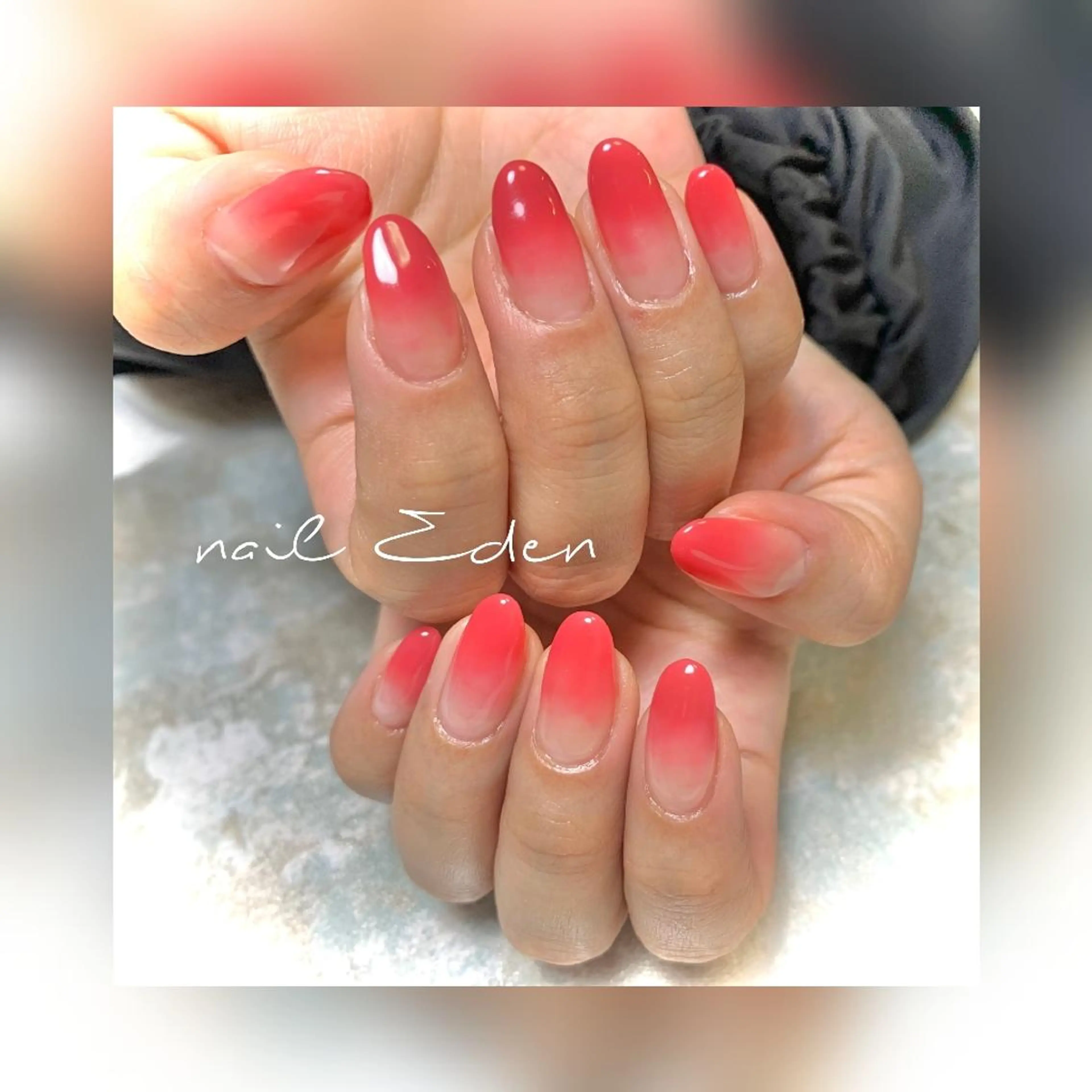 ネイル グラデーション 赤色 ハンドネイル ハンドケア Eden　private nail saron所属・Eden ♾️のネイルデザイン