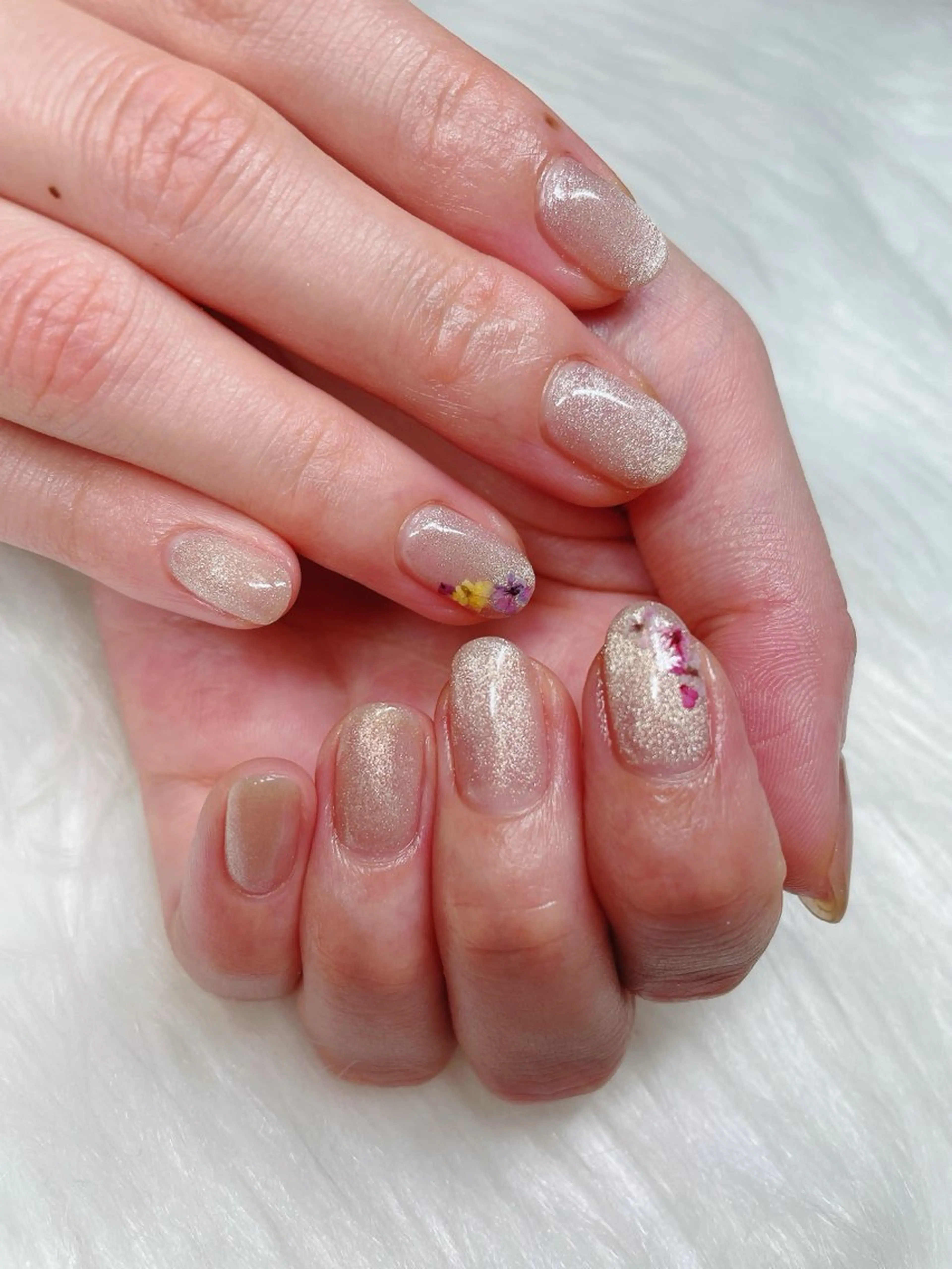 ネイル マグネットネイル 春ネイル Beauty salon 100+大鳥居店所属・100+大鳥居店 MIKAのネイルデザイン