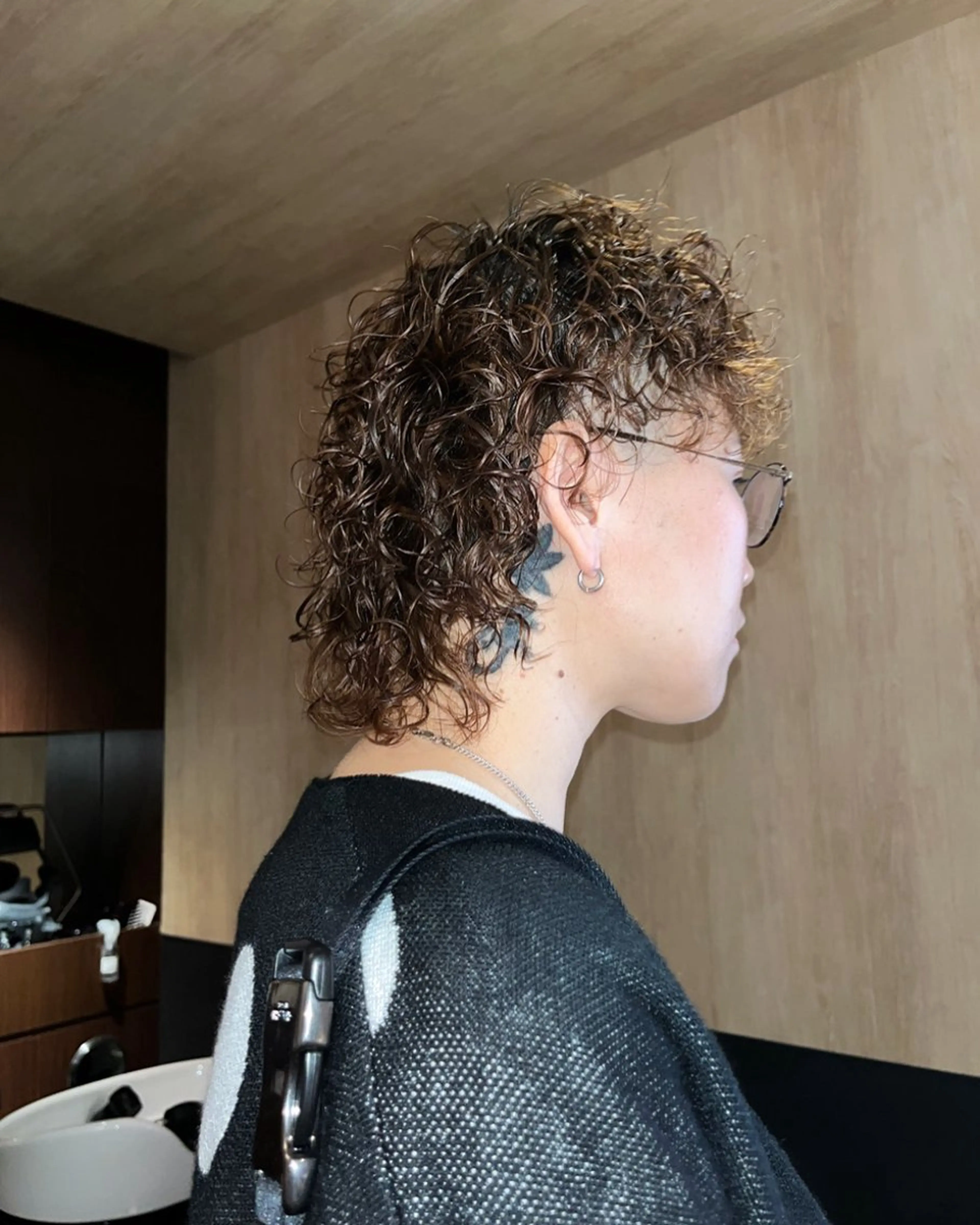 ショート パーマ ウルフカット 産休中です 艶カラー♡オカのヘアスタイル